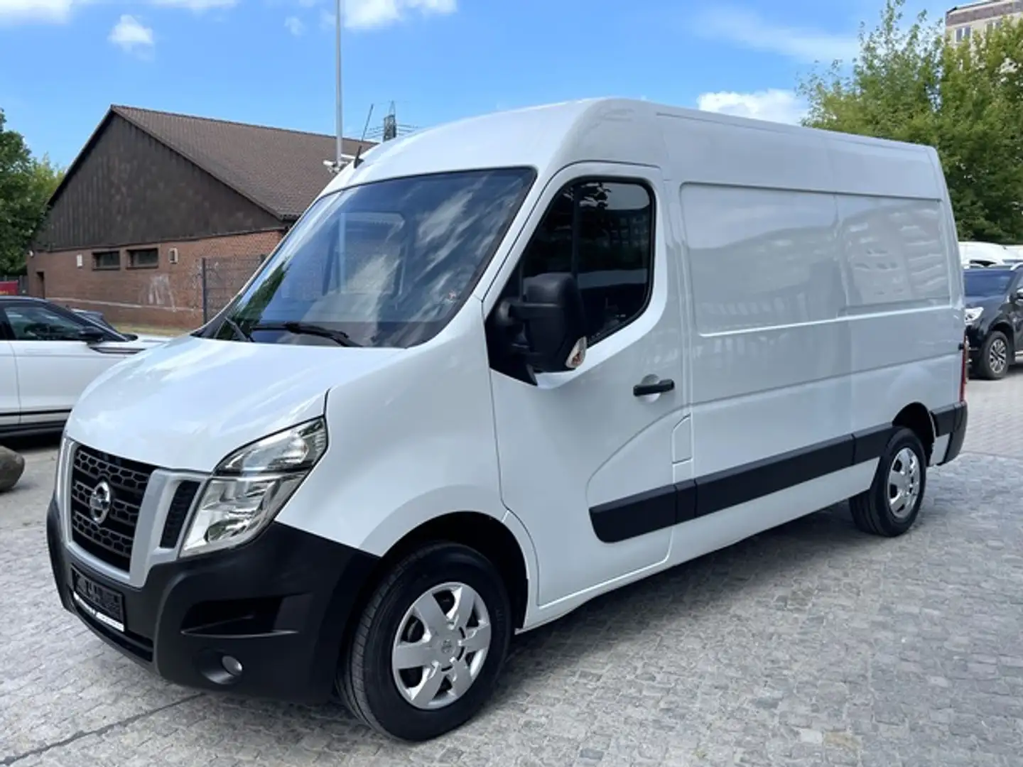 Nissan NV400 2.3 dCi 150 L3H2 3.5t 1Hand*Klima*Euro-6 Weiß - 1