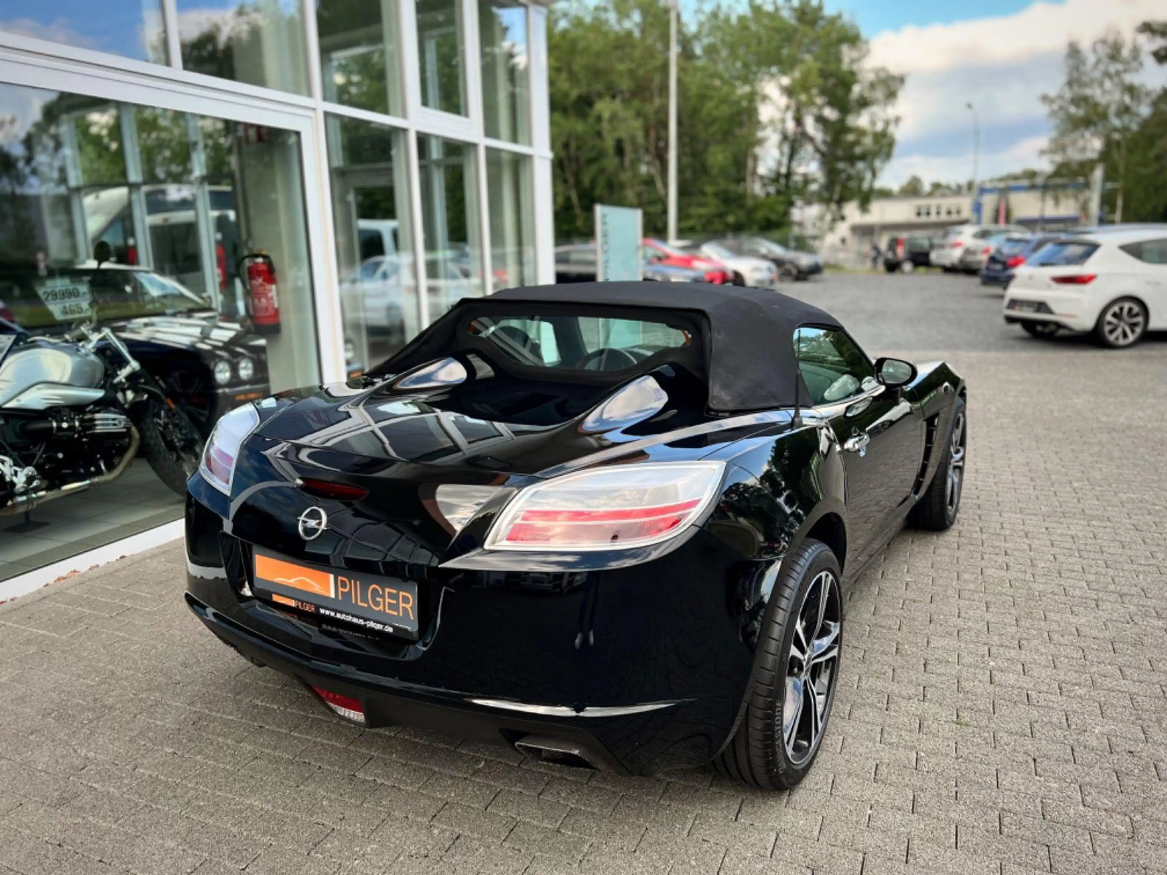 Opel GT 1.Hd*Scheckheftgepflegt*Klima*Tempo*TÜV Neu! — photo 2