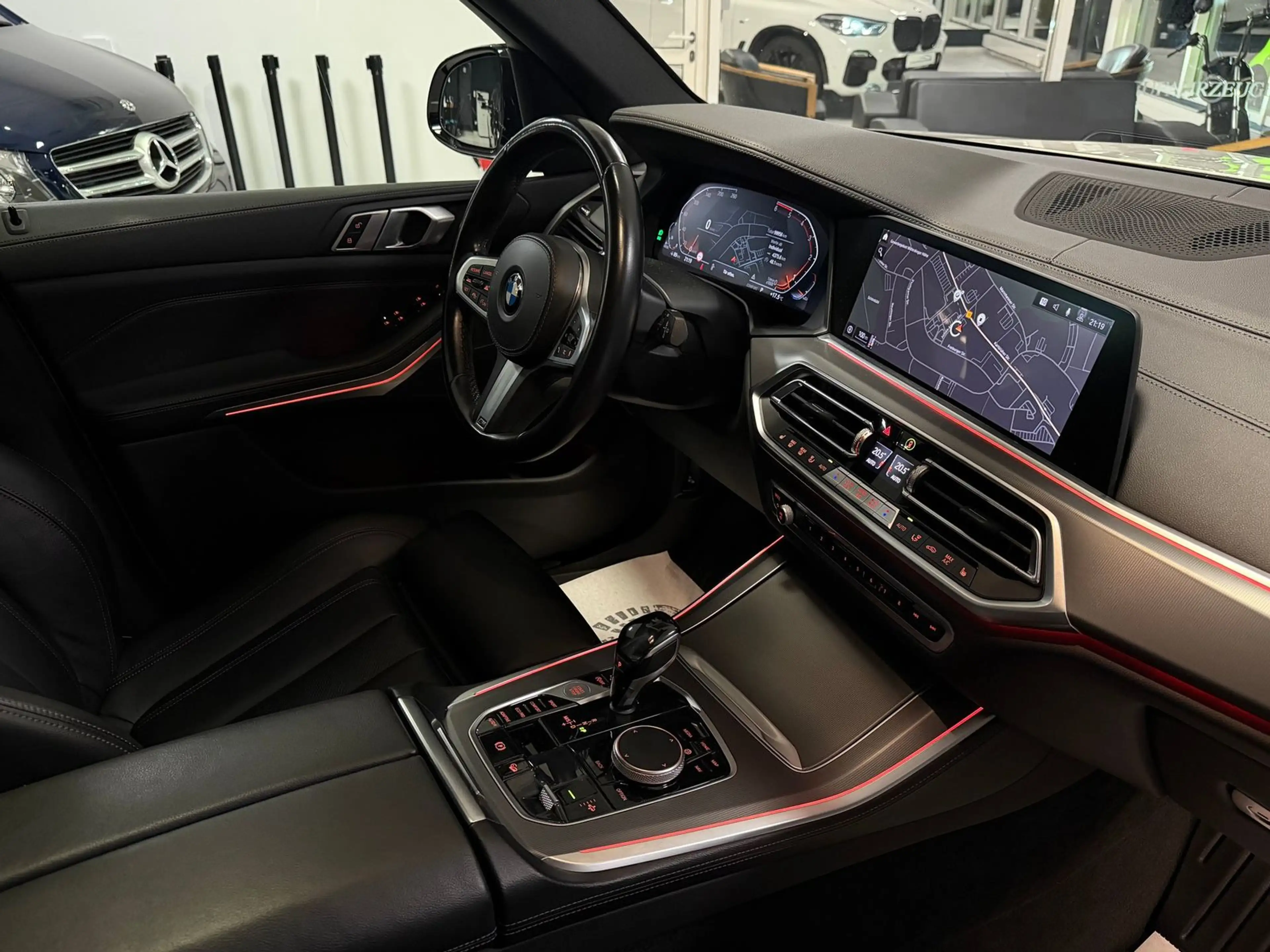 BMW X5 xDrive30d M Sport 7-Sitzer Luft Pano LED MwSt — photo 21