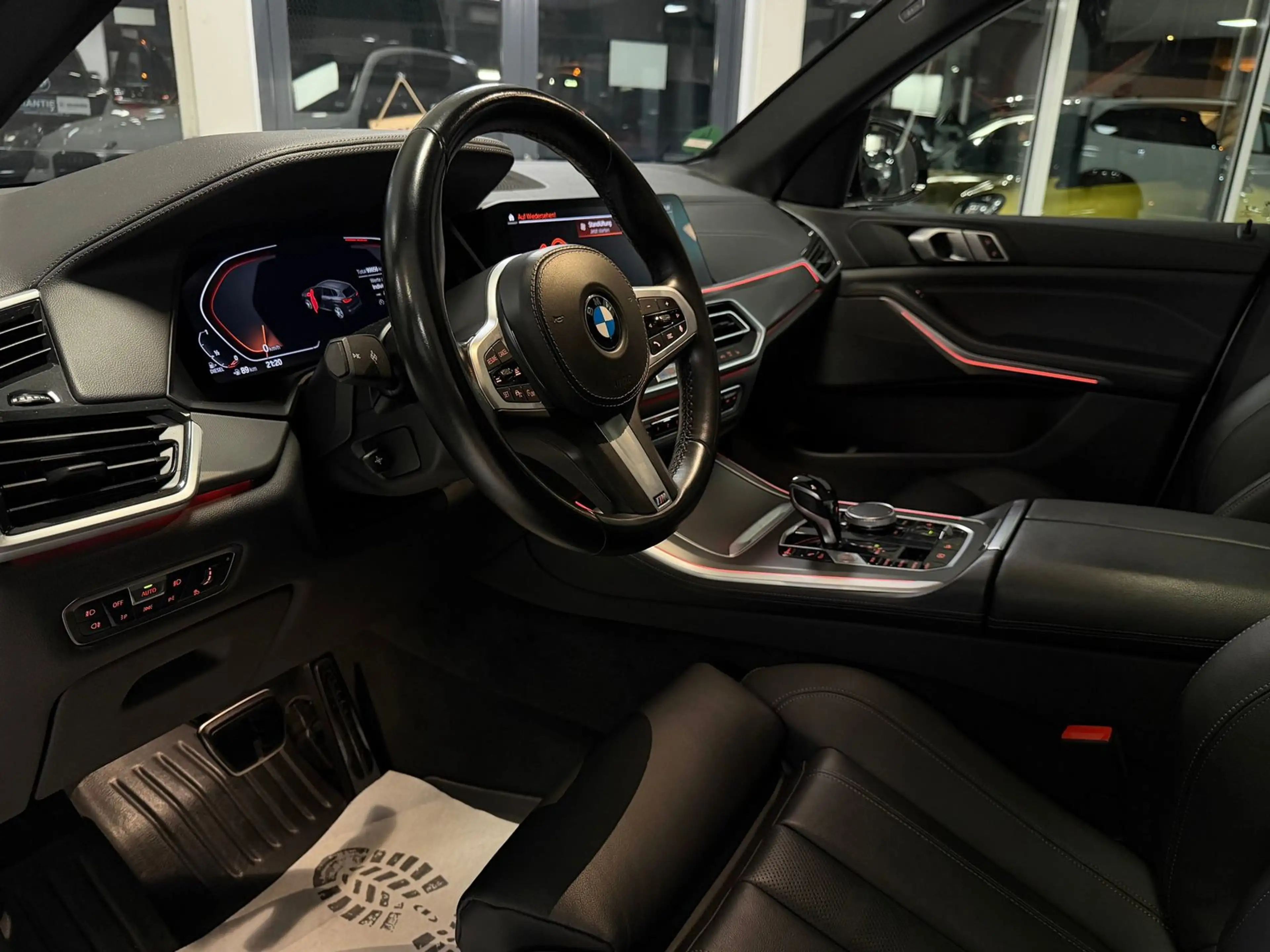 BMW X5 xDrive30d M Sport 7-Sitzer Luft Pano LED MwSt — photo 25