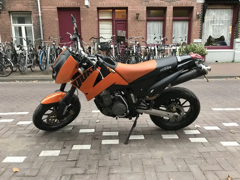 KTM 640 Duke - foto 6