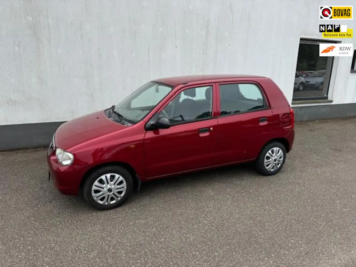 Suzuki Alto 1.1 GLS, '02, 185000 km, nieuwe distributie en apk Rojo - 1