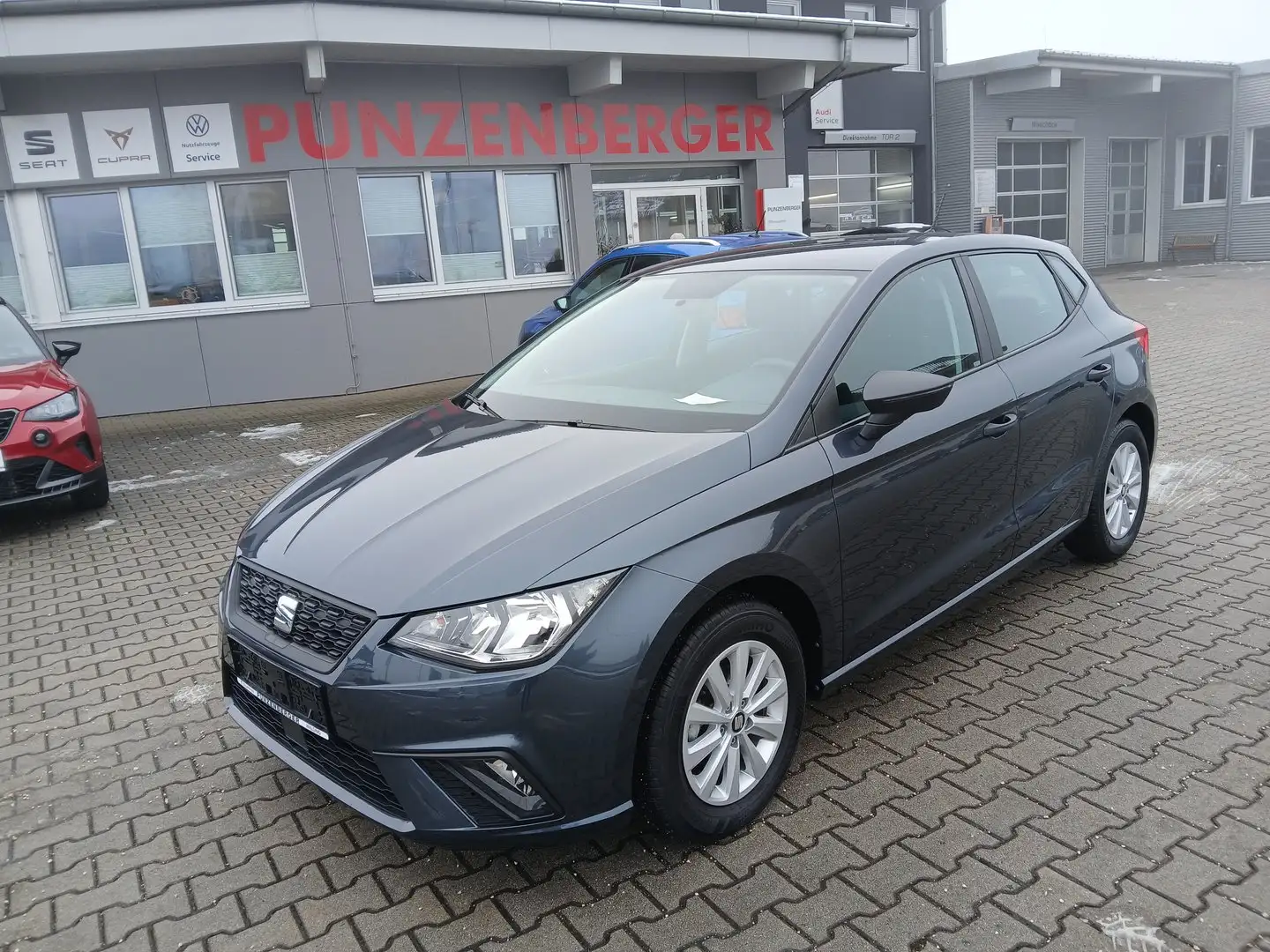 SEAT Ibiza Austria Edition Grau - 1