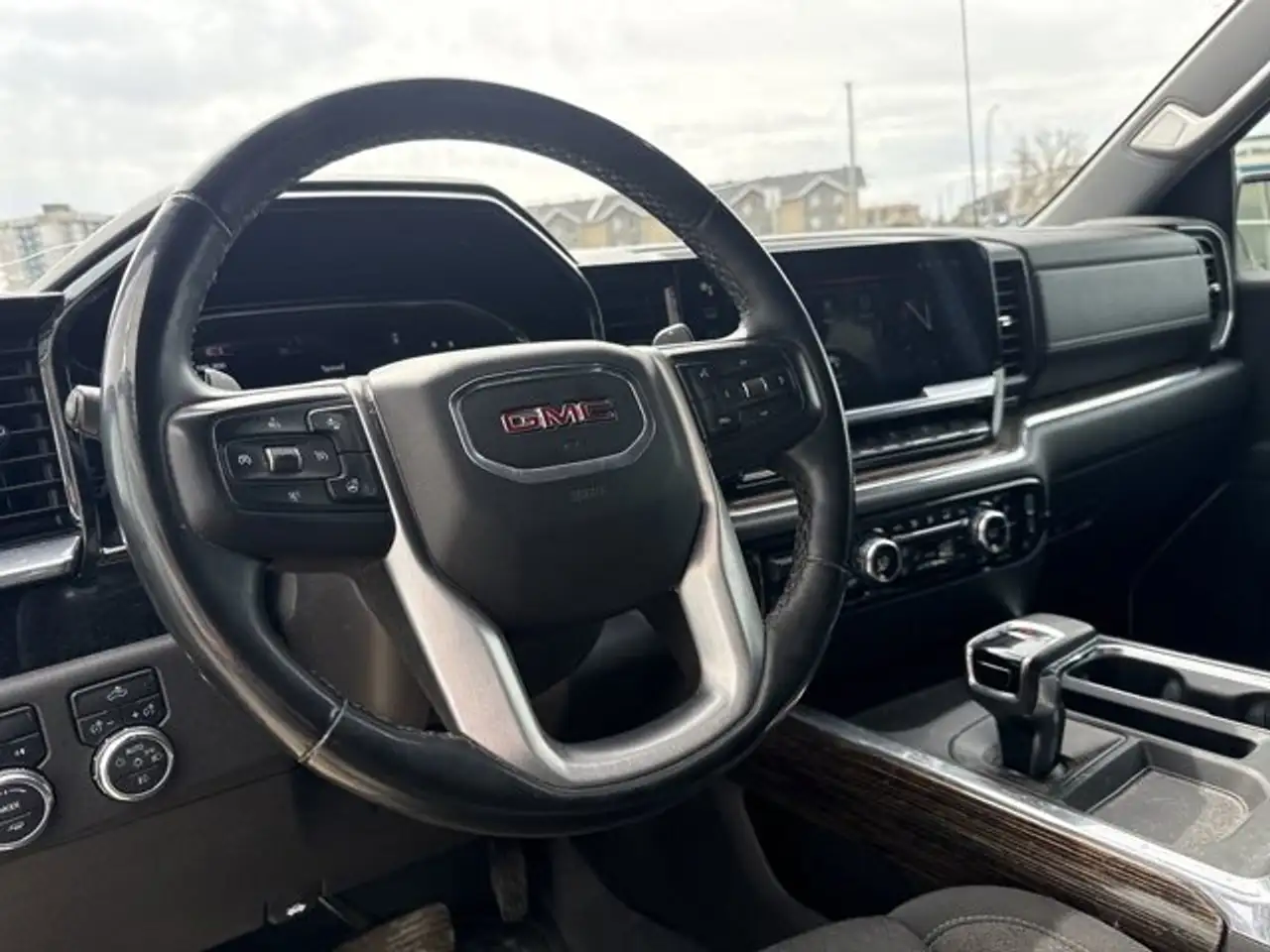 GMC Sierra 1500 снимка GMC Sierra 1500