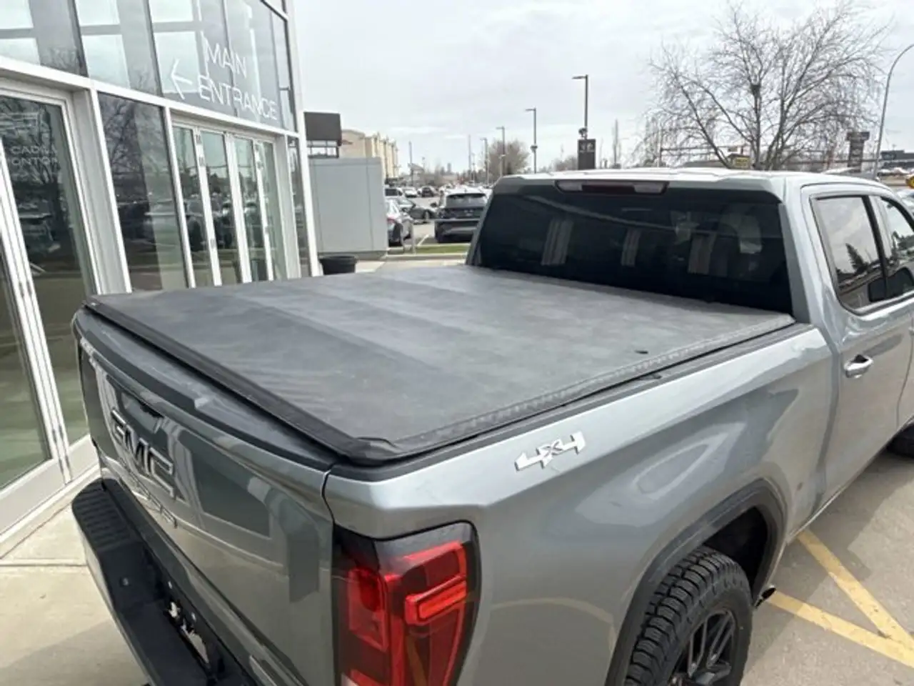 GMC Sierra 1500 снимка GMC Sierra 1500