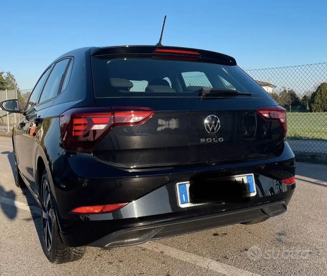 Volkswagen Polo Plus - 2