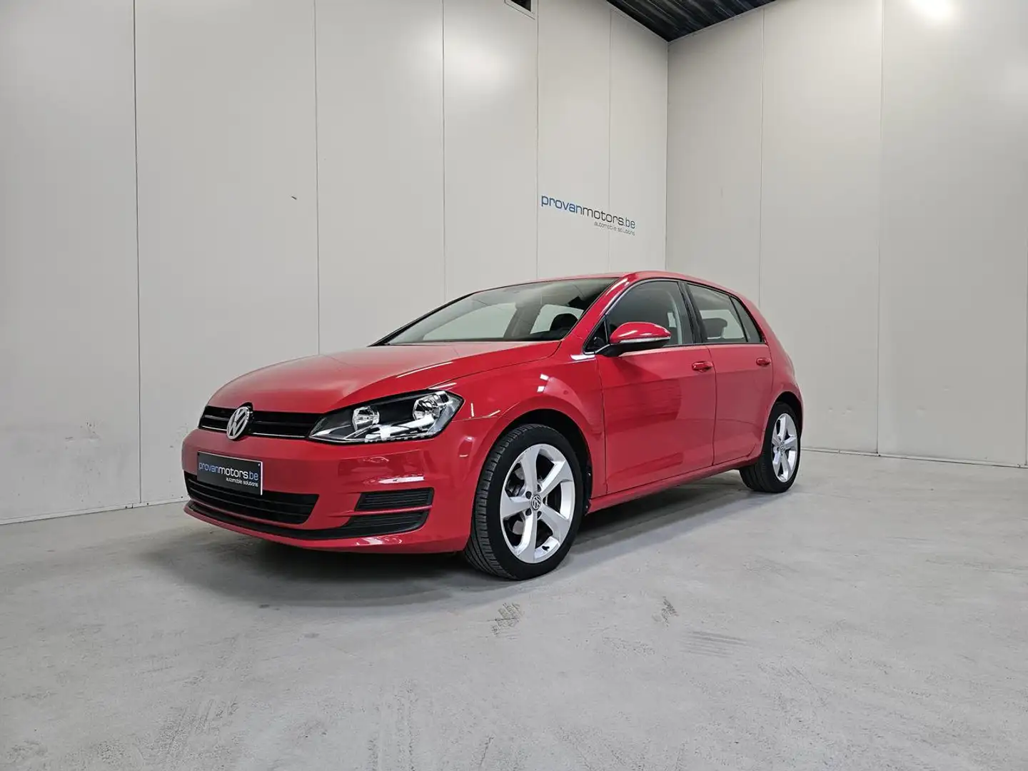 Volkswagen Golf 1.2 Benzine Autom. - 5 deurs - Topstaat! Red - 1