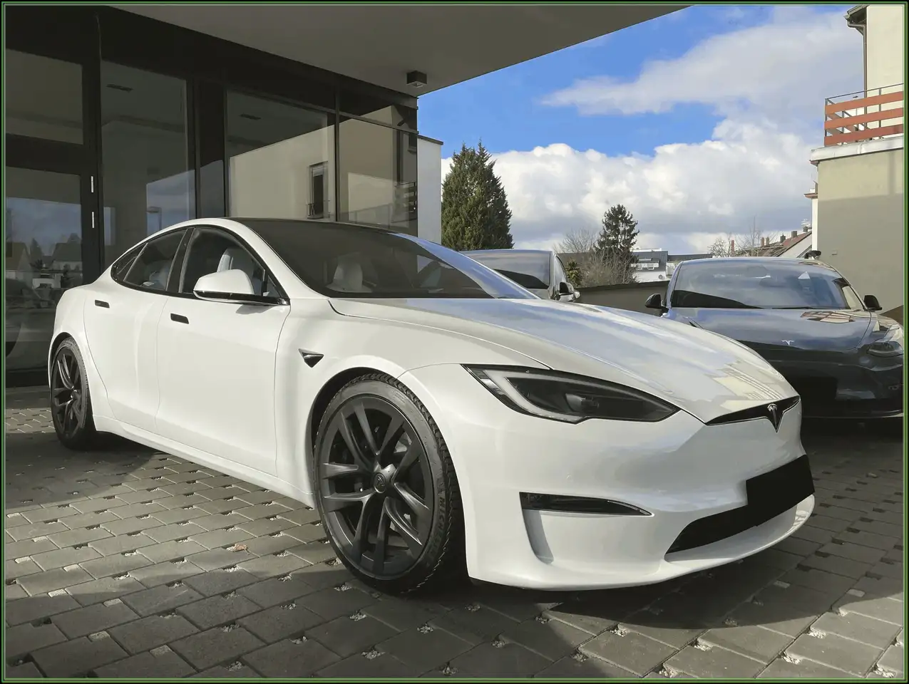 Tesla Model S