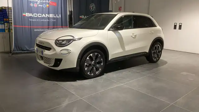 Fiat 600 600 Hybrid 110 CV DCT MHEV La Prima II