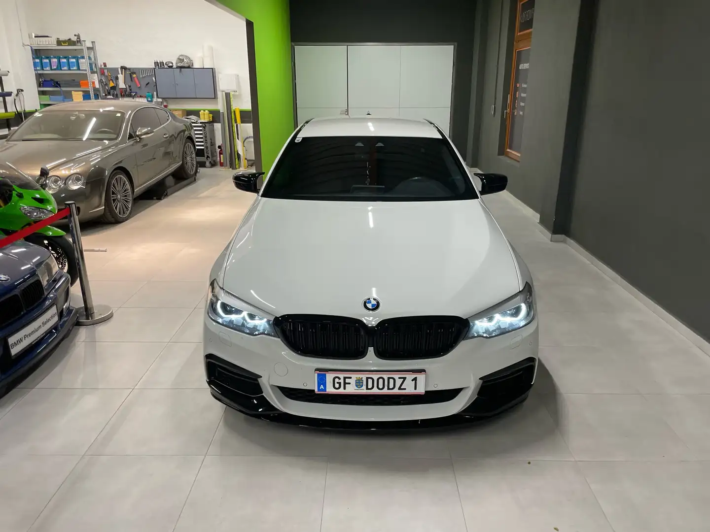 BMW 520 520d Aut. M - Paket - 2