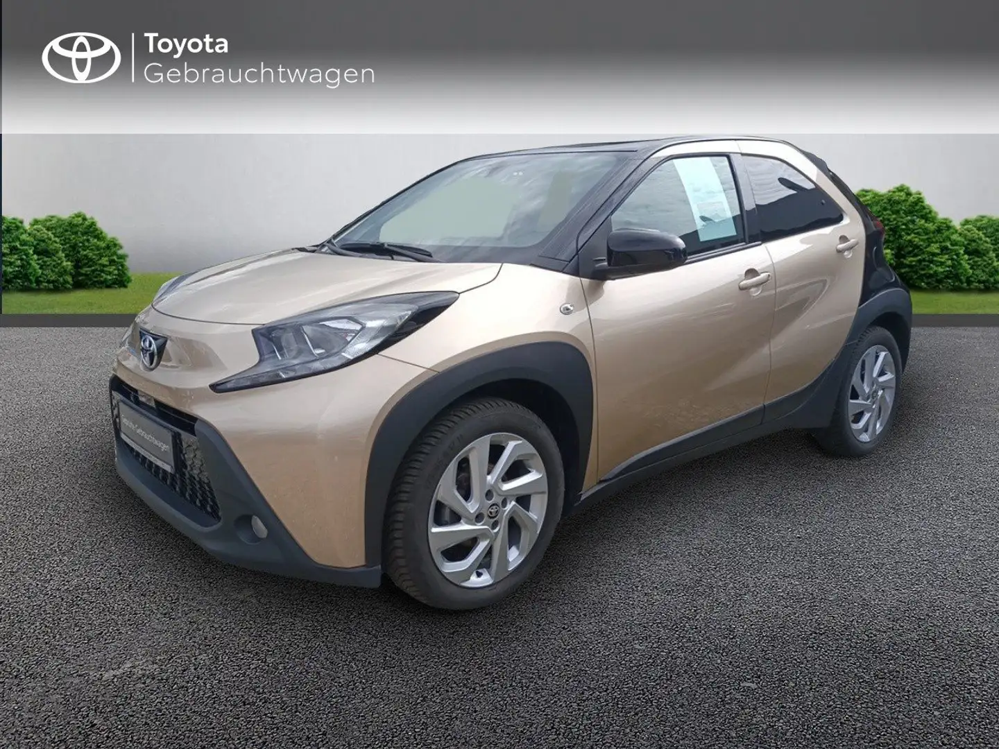 Toyota Aygo X Pulse Scheckheft wenig KM Service TÜV neu ! Bronce - 2