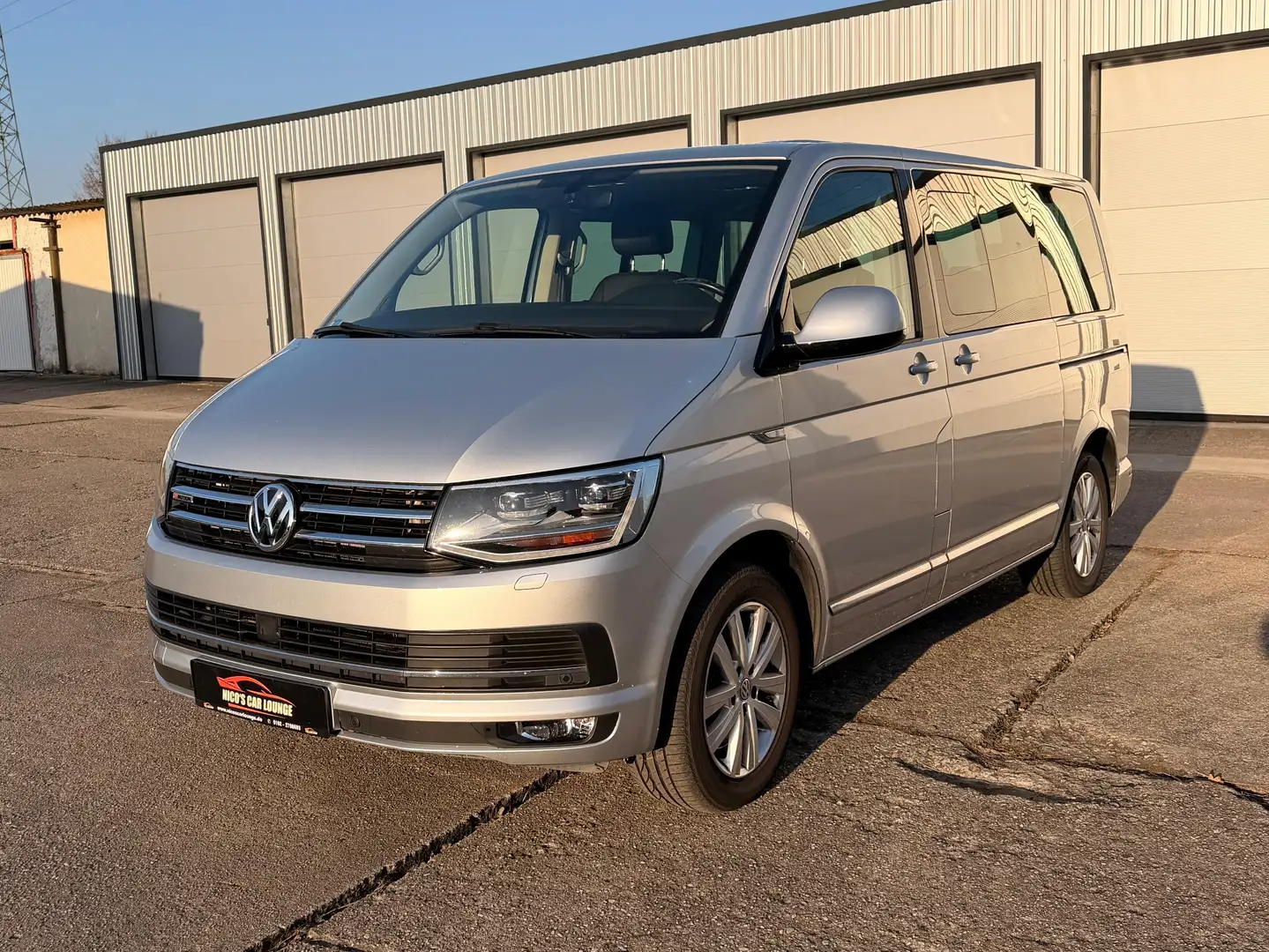 Volkswagen T6 Multivan Multivan 4MOTION Highline Argent - 1