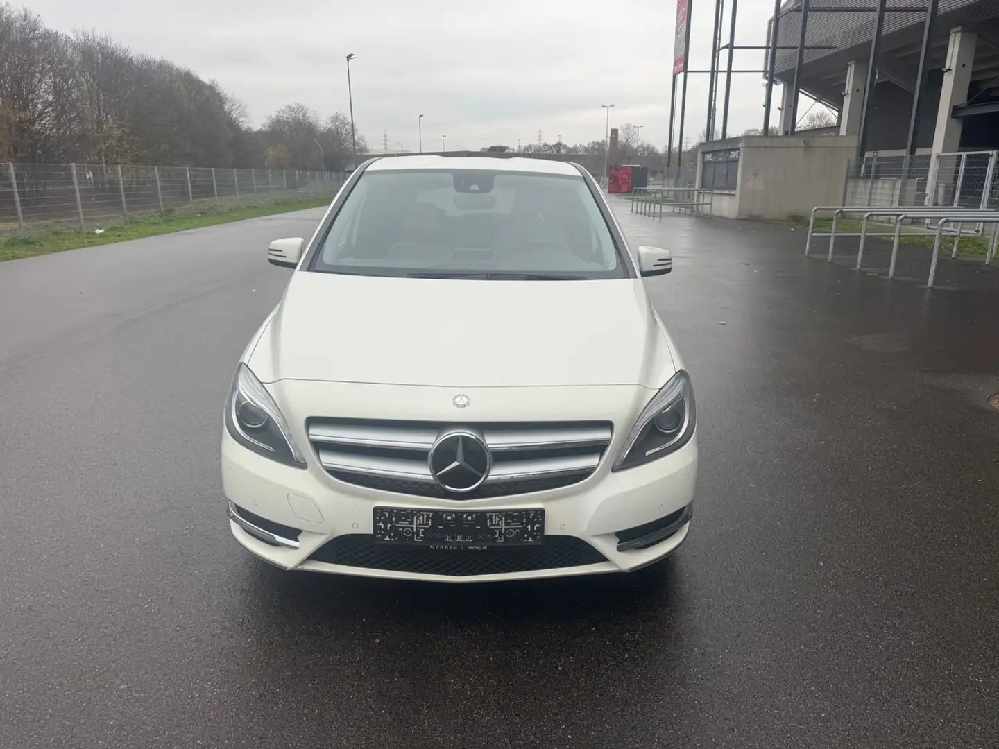Mercedes-Benz B 180 CDI  Automatik Navi Klima*** Blanc - 2