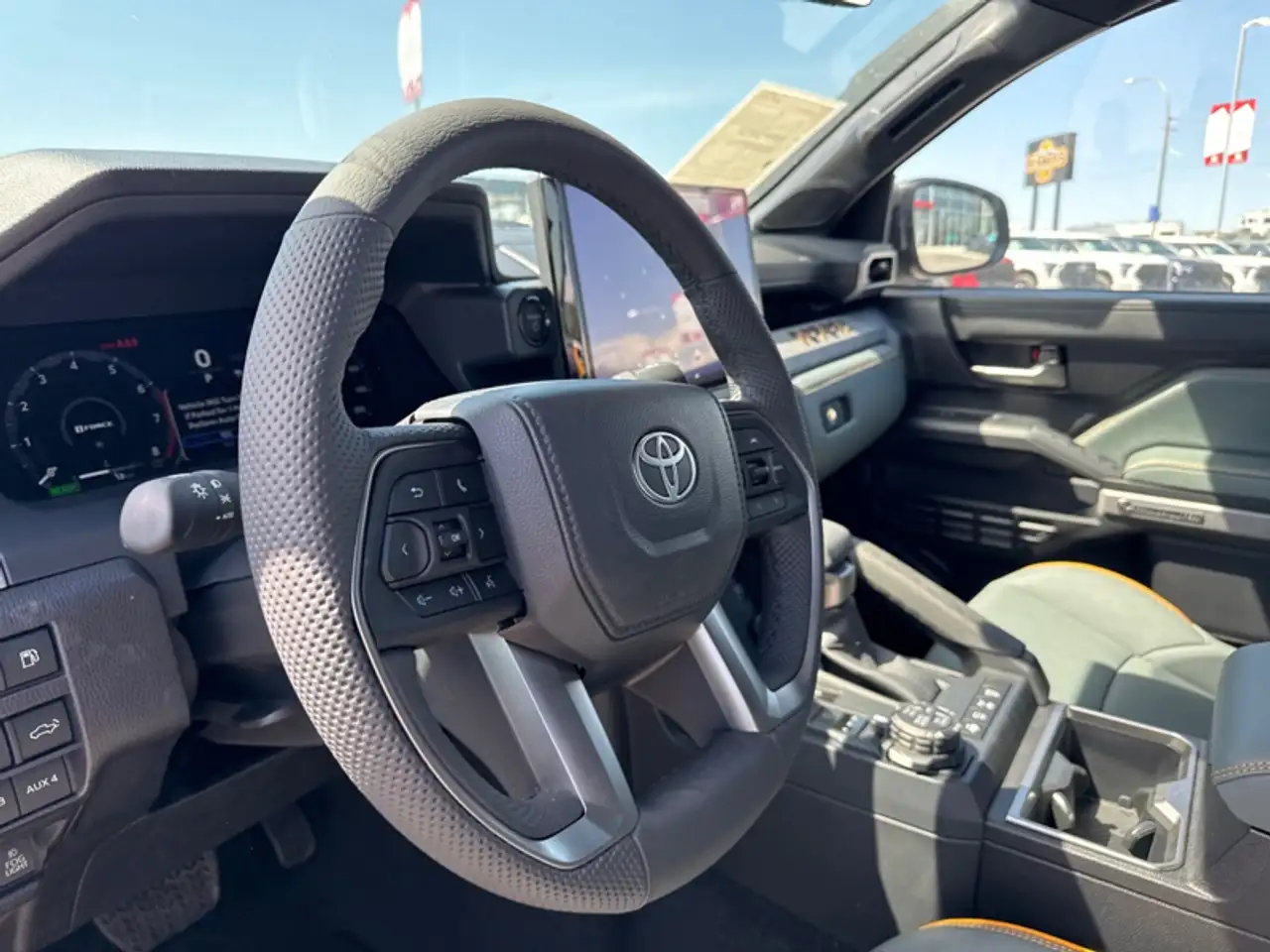 Toyota Tacoma снимка Toyota Tacoma