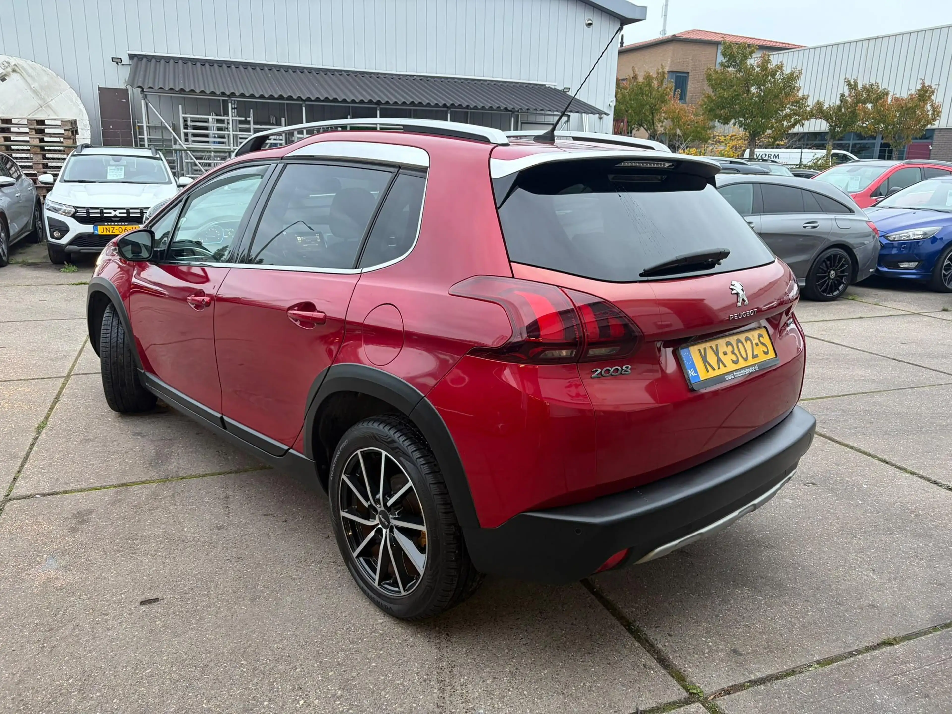 Peugeot 2008 1.2 PureTech Allure Automaat, incl nieuwe motor+di — photo 6