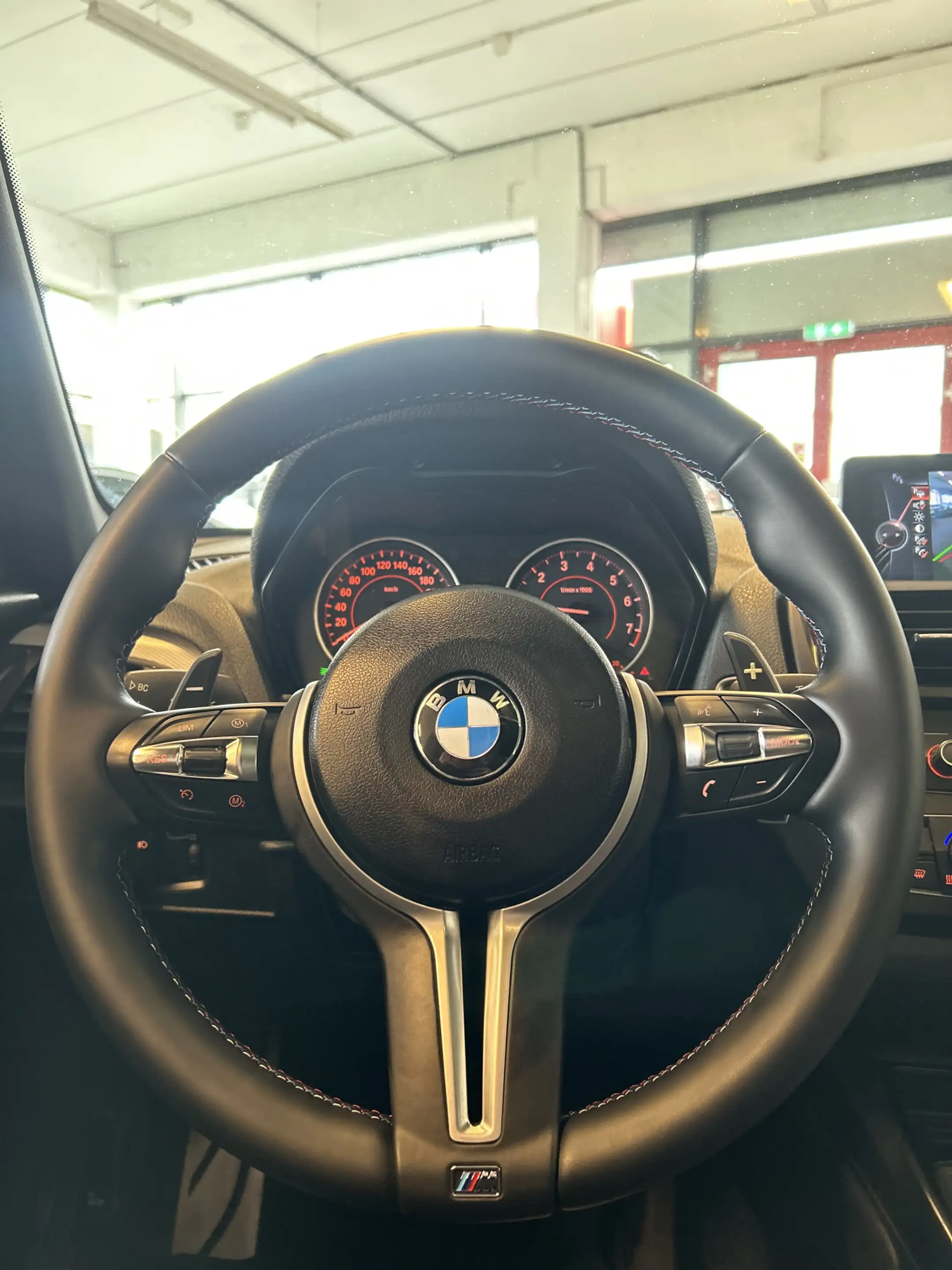 BMW 135 1-serie M135i xDrive High Executive 6 Cilinder | P — photo 14