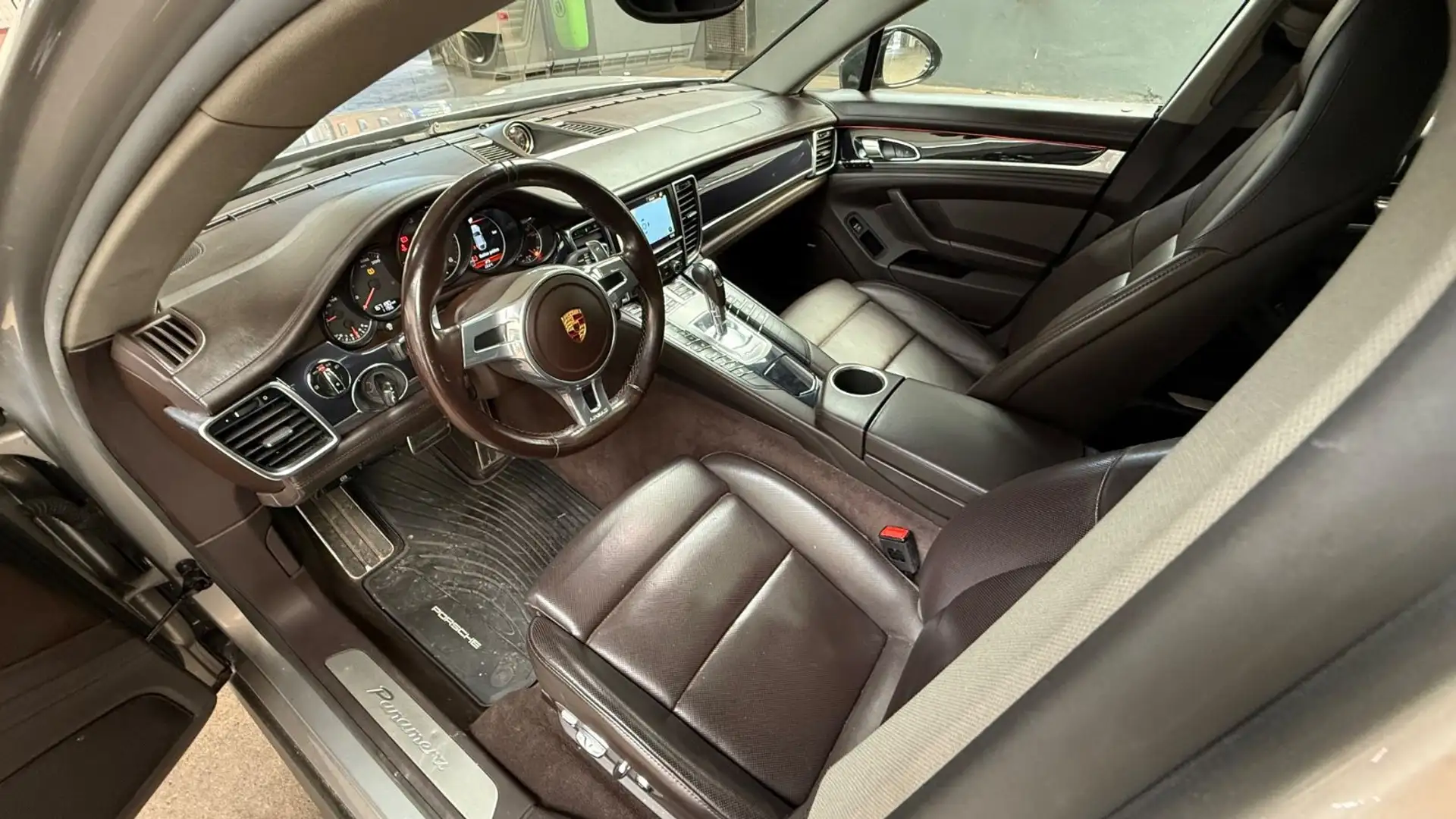 Porsche Panamera Diesel Bose, FACELIFT, Chrono, Stdheiz Argent - 2
