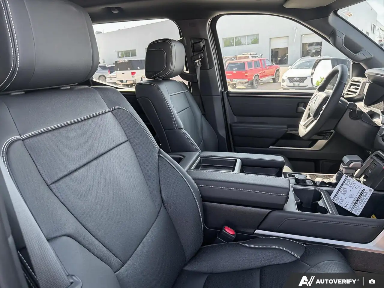 Toyota Tundra снимка Toyota Tundra