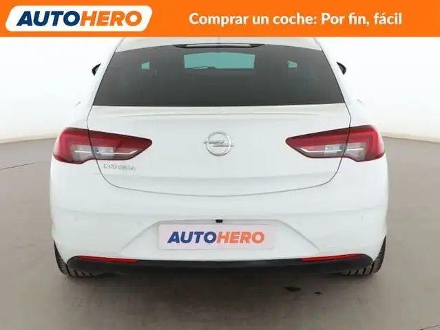 Opel Insignia view 5