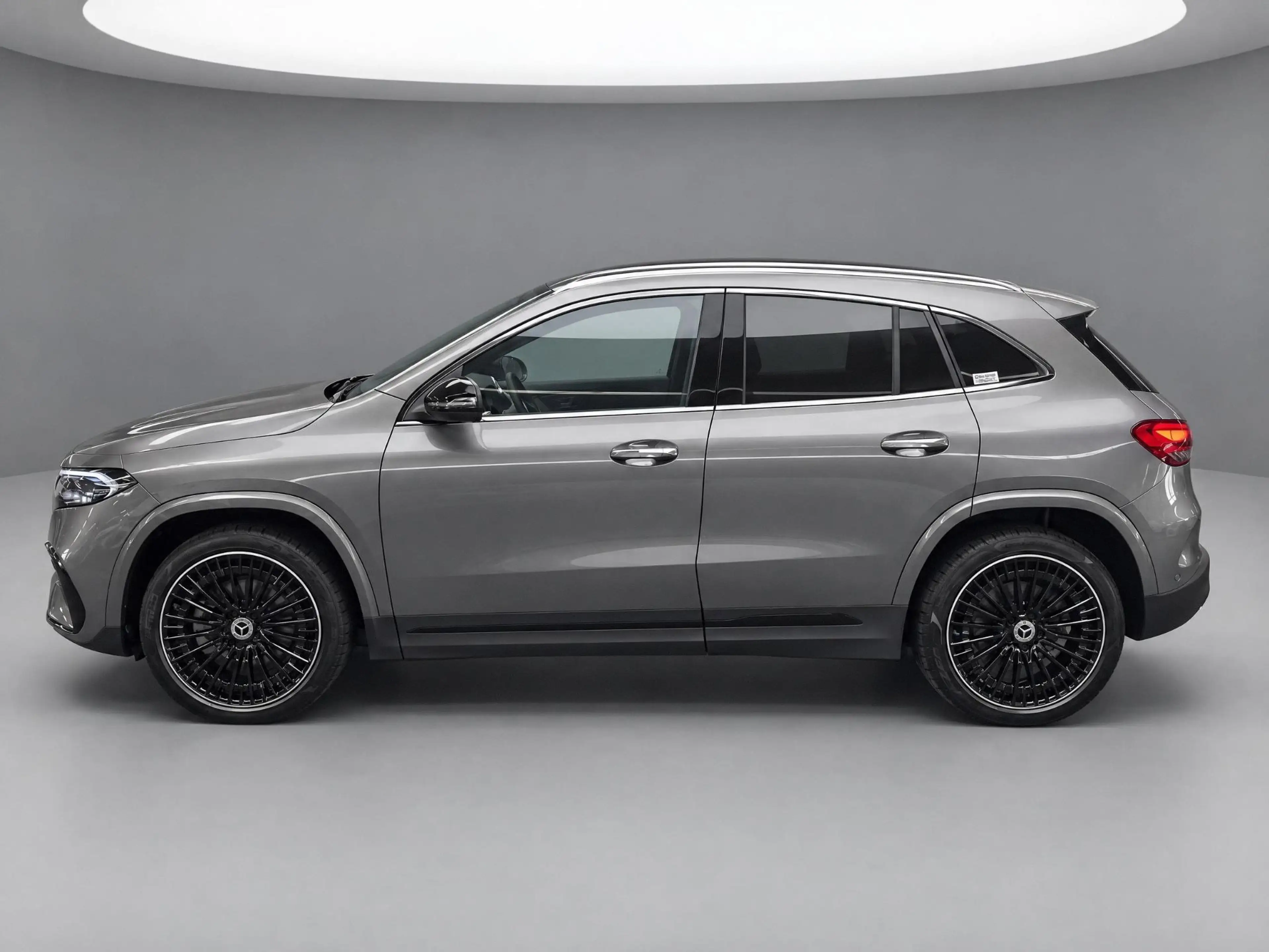 Mercedes-Benz EQA 250 250+ AMG Line 71 kWh — photo 6
