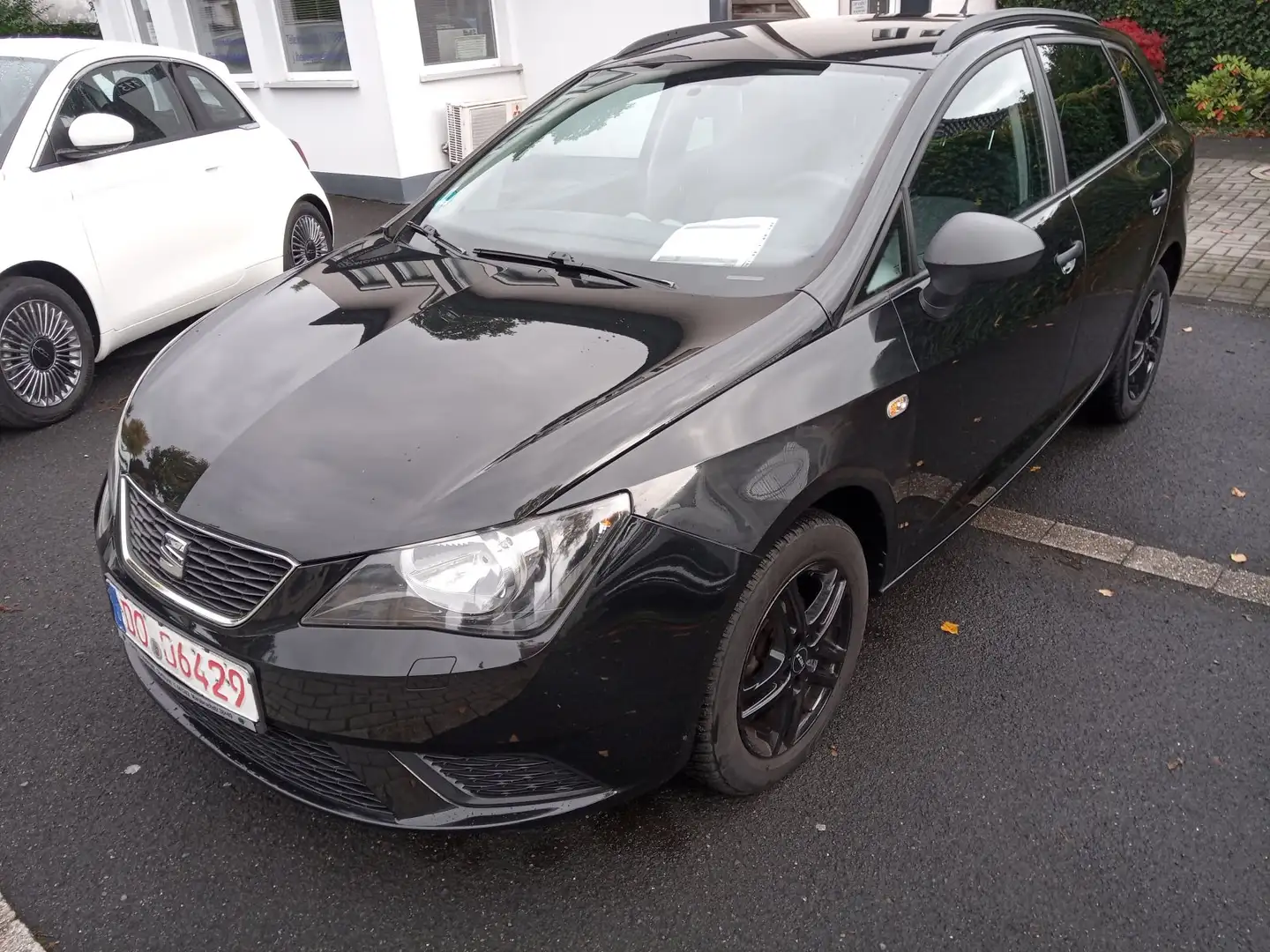 SEAT Ibiza 1.4 16V ST Reference Salsa Schwarz - 1