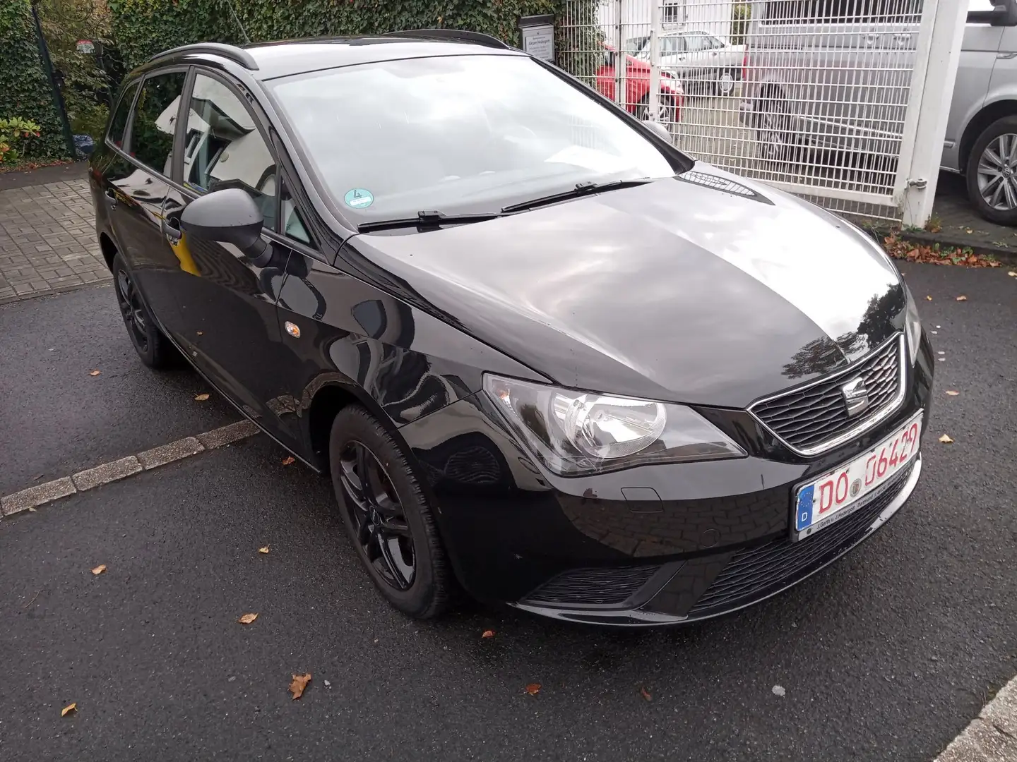 SEAT Ibiza 1.4 16V ST Reference Salsa Schwarz - 2