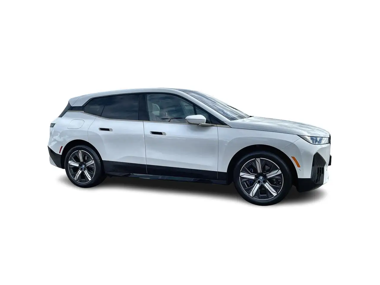 BMW iX снимка BMW iX