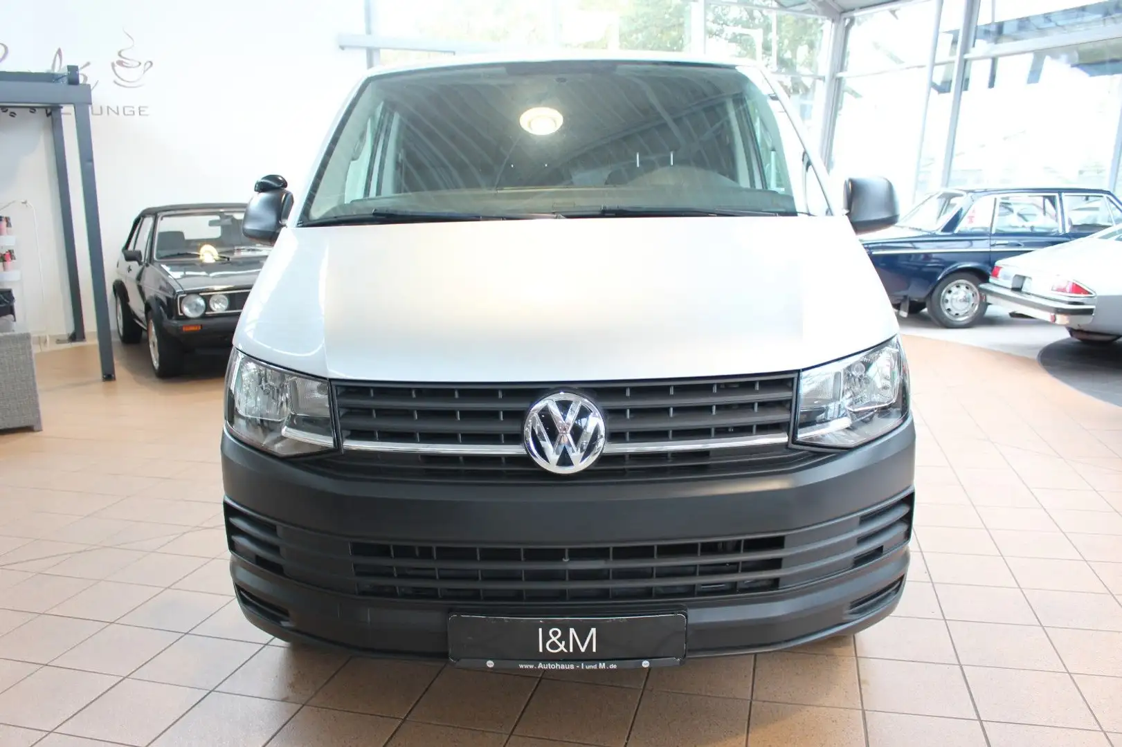 Volkswagen T6 Transporter Kasten-Kombi Kasten lang Silber - 1