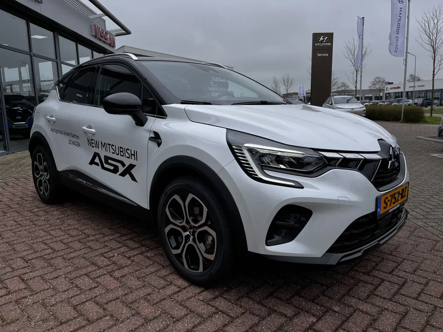 Mitsubishi ASX 1.3 DI-T 6MT First Edition | Adaptive cruise contr Wit - 2