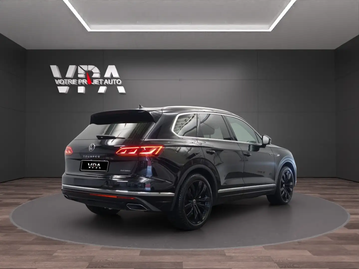 Volkswagen Touareg 3.0 eHybrid 381ch Nero - 2