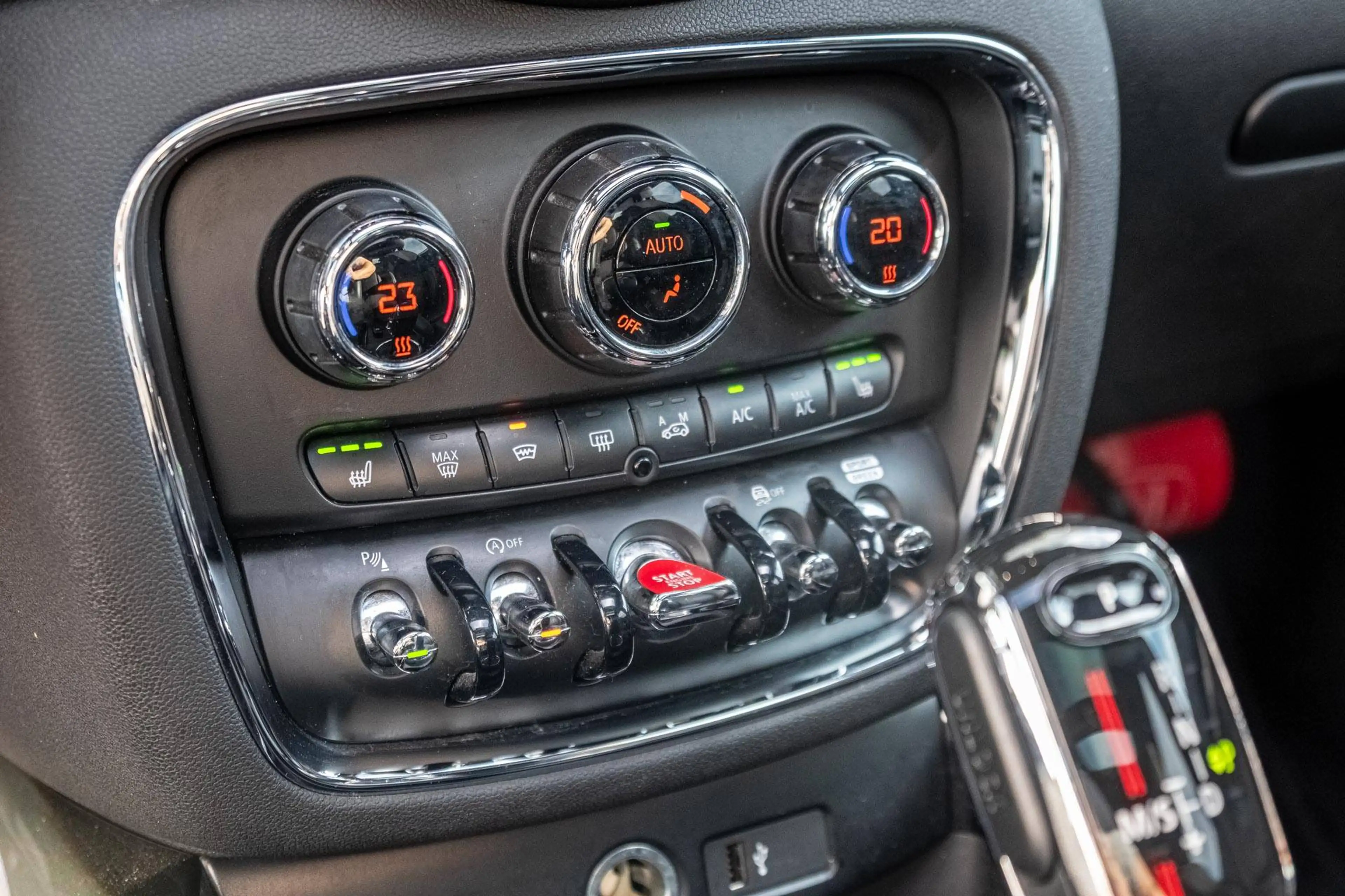 MINI John Cooper Works Clubman Clubman John Cooper Works ALL4 | 306CV | FULL OPTIONS | GARANTIE 12-60M — photo 13