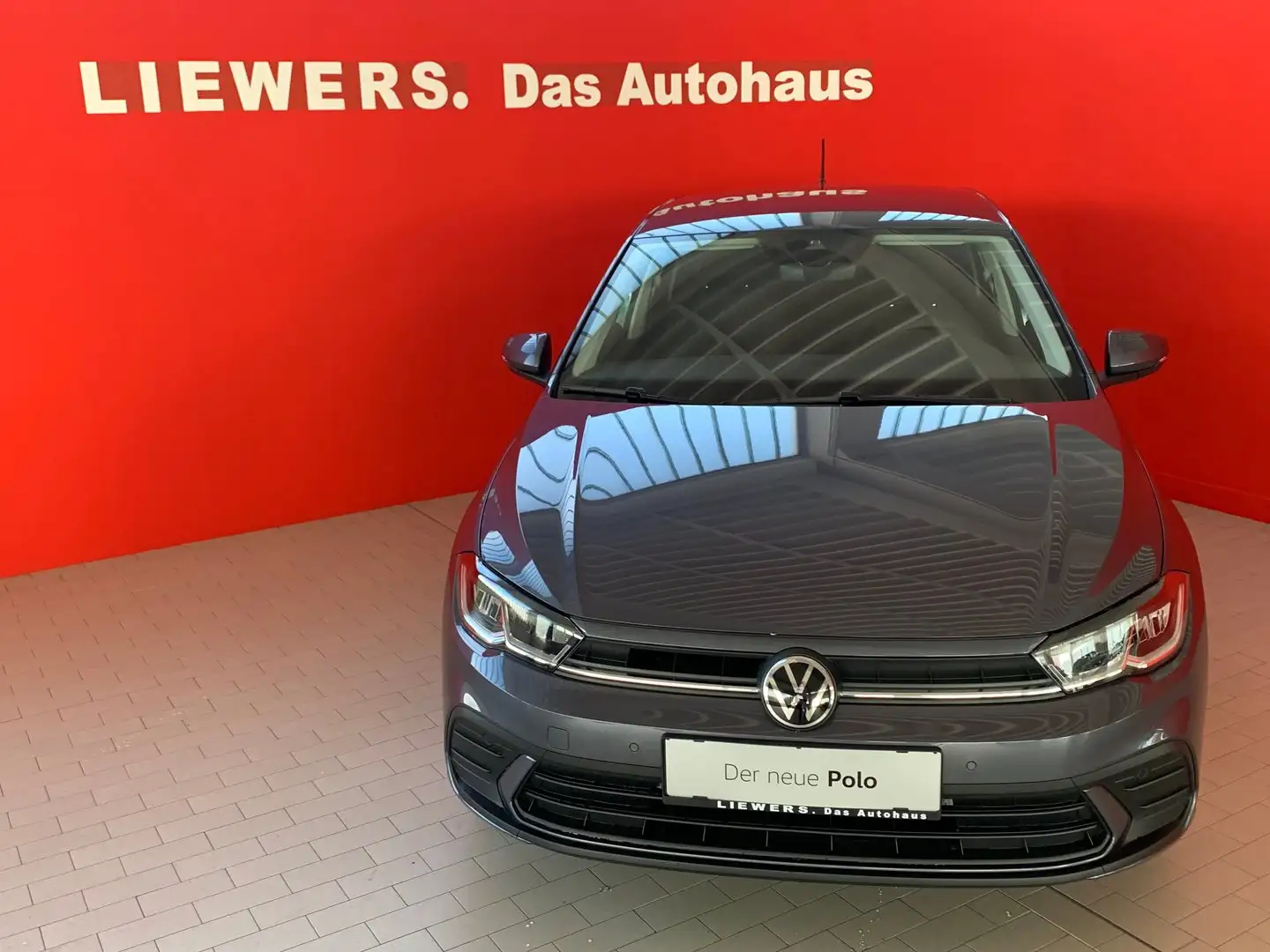 Volkswagen Polo 4Me Grau - 2