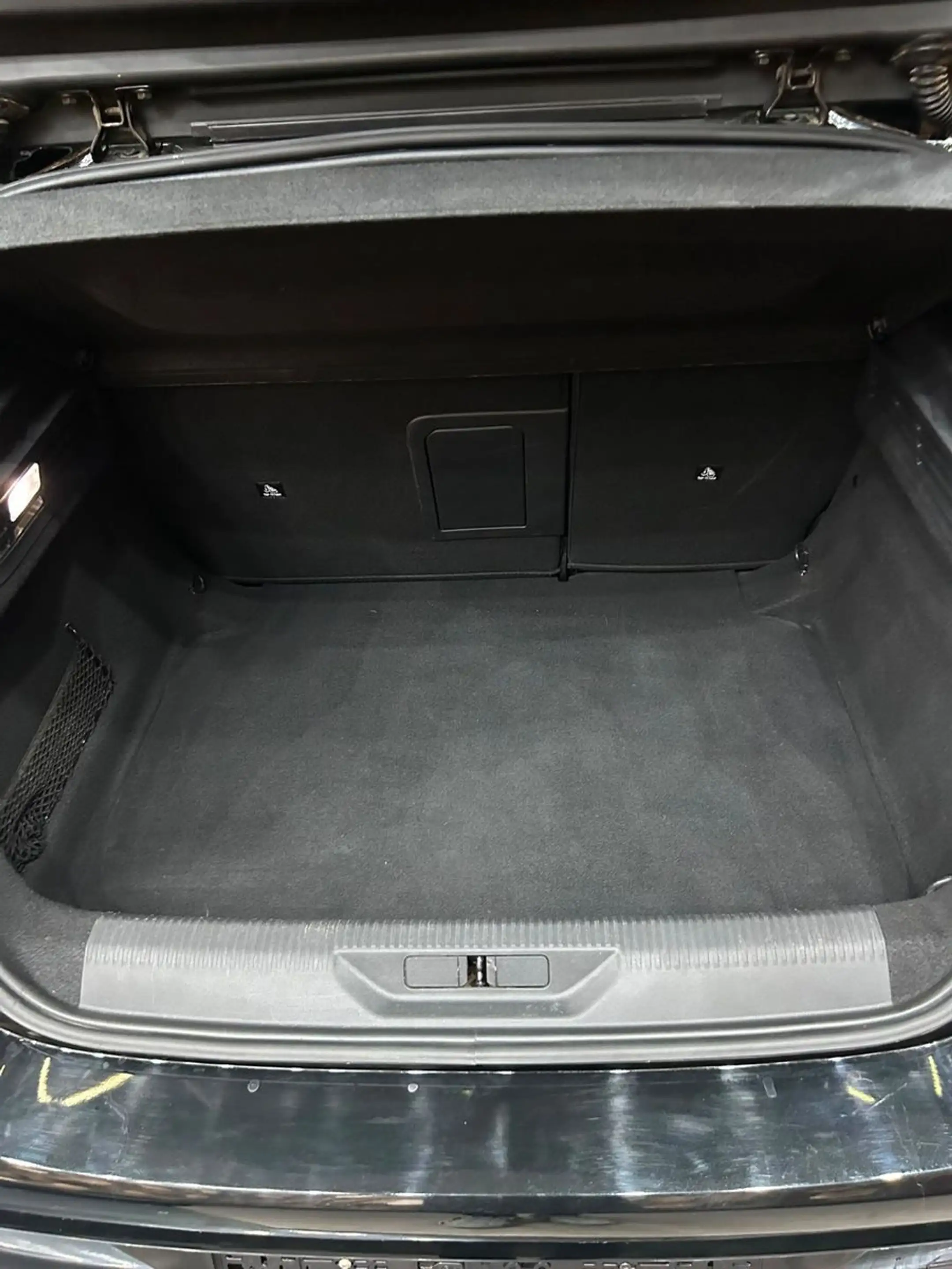 Peugeot 308 GT /Focal/Memory/ACC/Matrix — photo 13