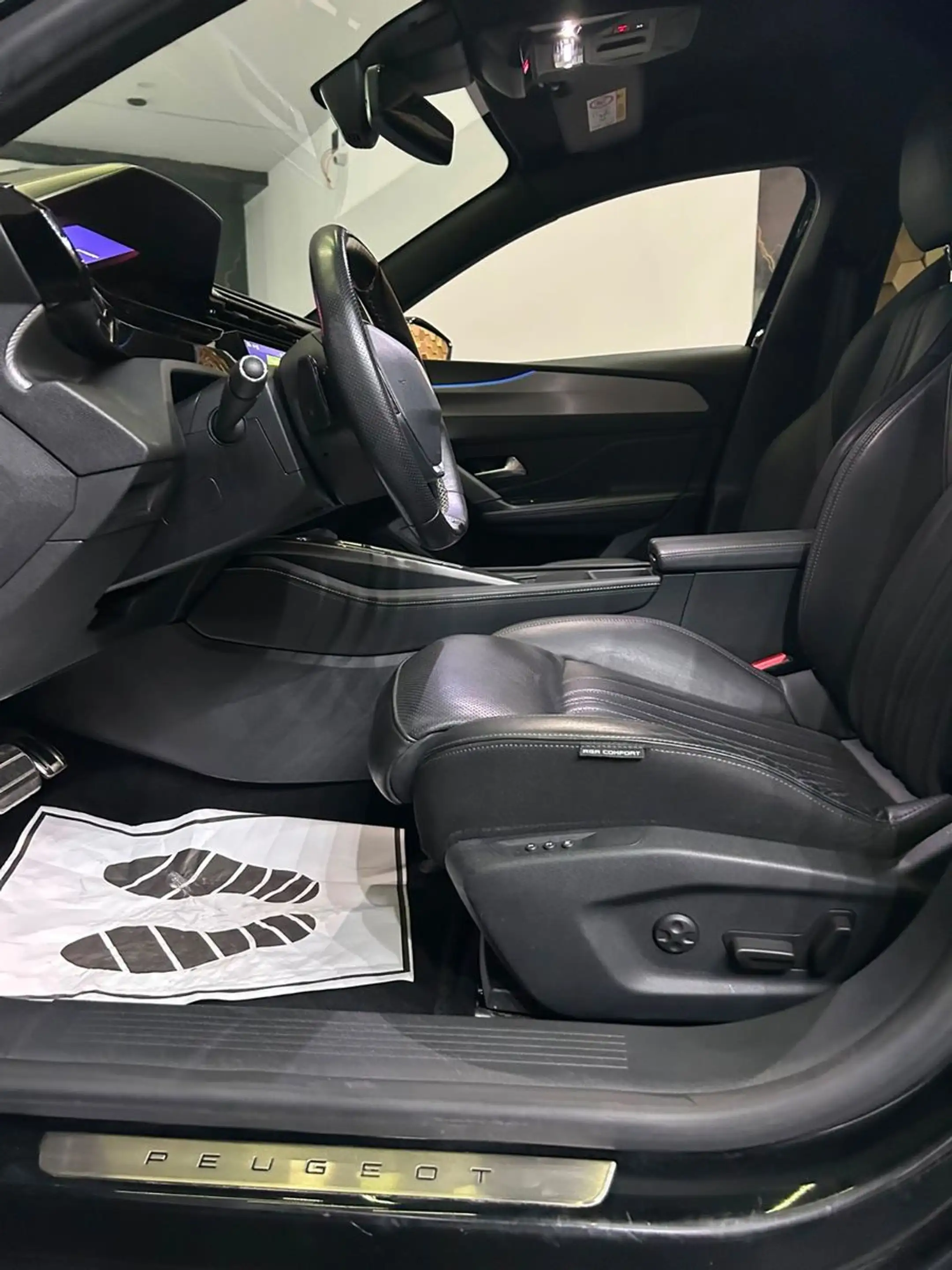 Peugeot 308 GT /Focal/Memory/ACC/Matrix — photo 6