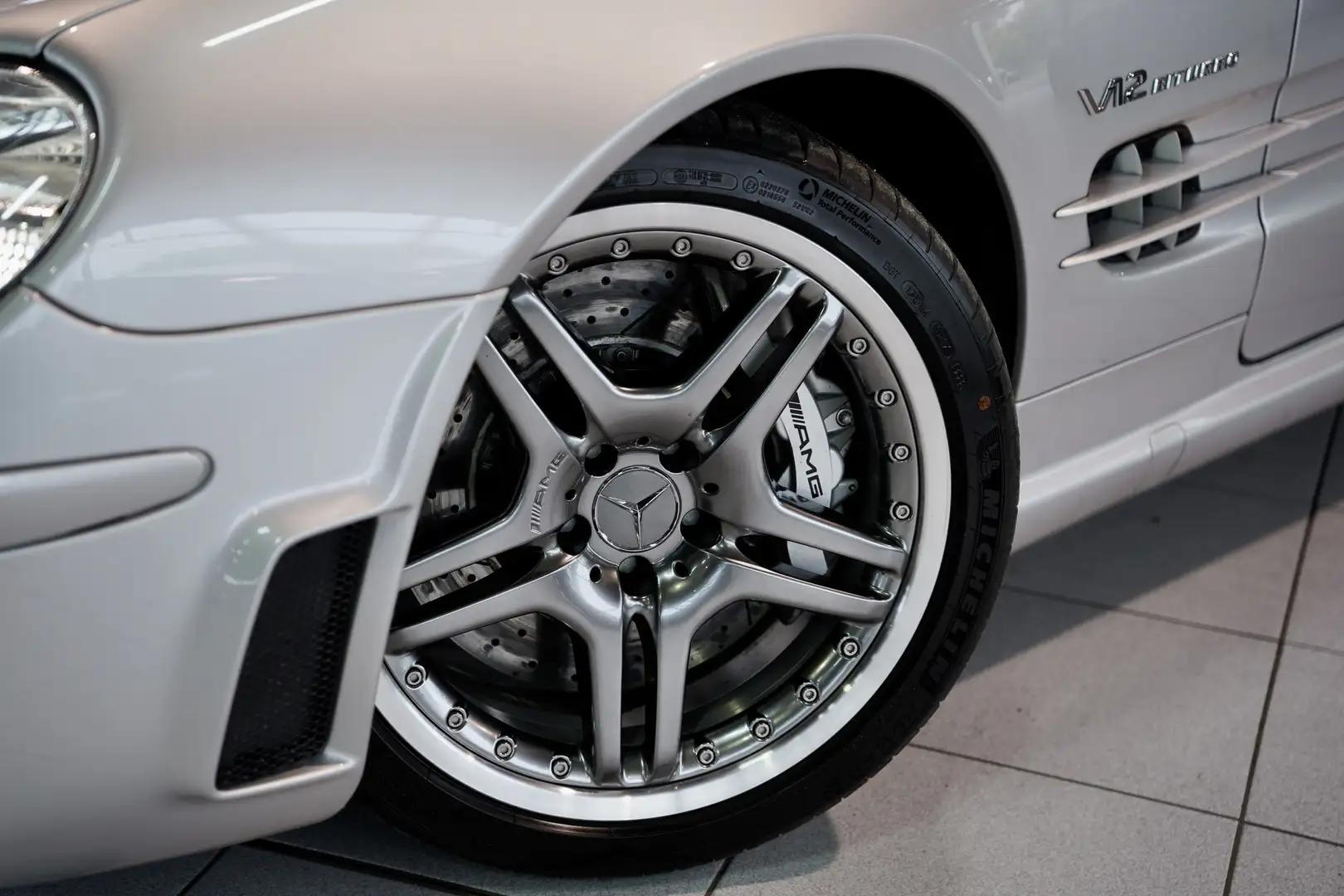 Mercedes-Benz SL 65 AMG *Unfallfrei *Historie *Deutsches Fzg.* Silber - 2