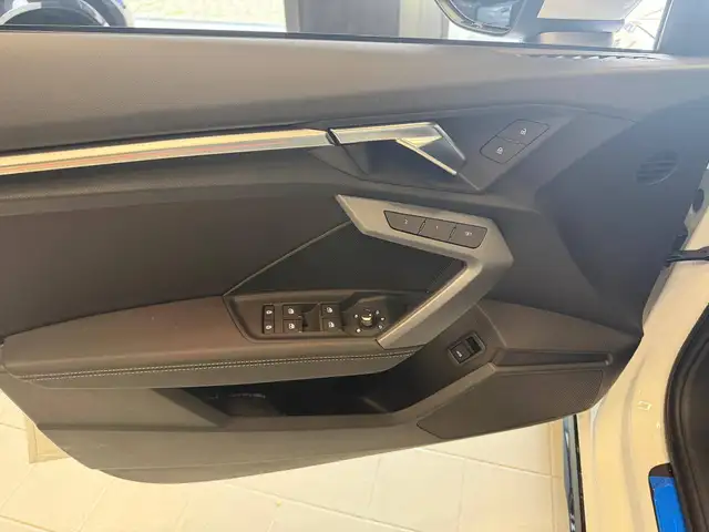 Audi A3 view 10