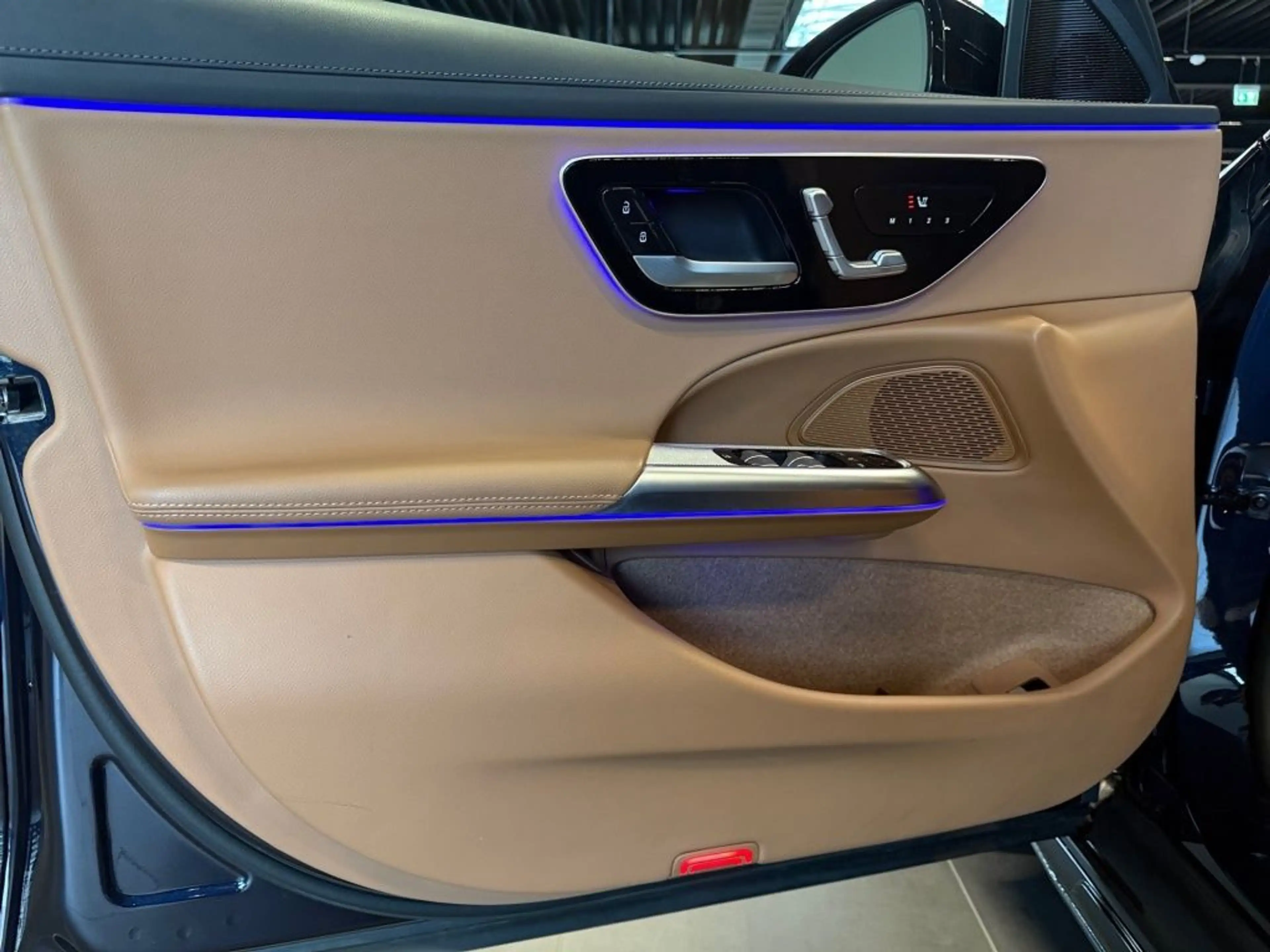 Mercedes-Benz E 220 d 4M T All-Terrain Standheizung -Distronic — photo 5