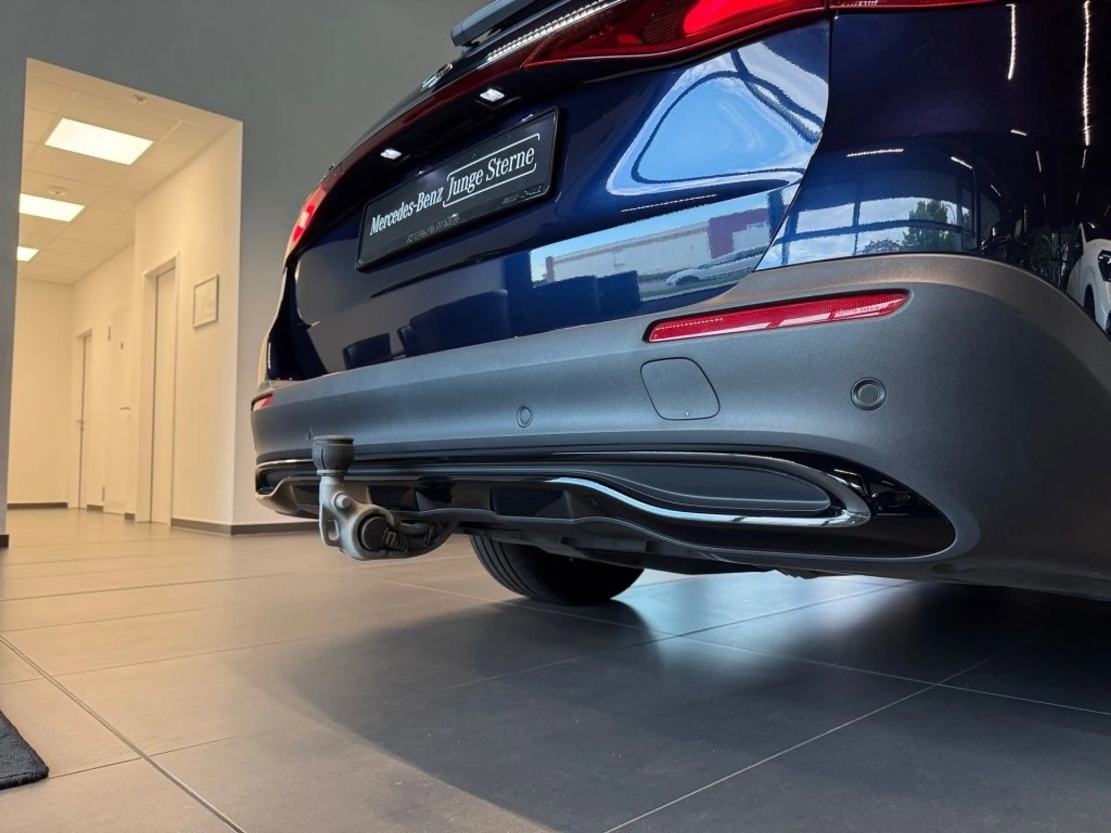 Mercedes-Benz E 220 d 4M T All-Terrain Standheizung -Distronic — photo 11