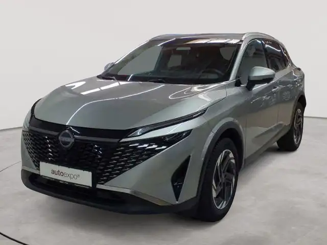 Nissan Qashqai view 2