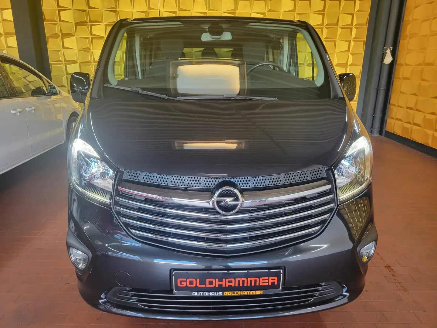 Opel Vivaro L1 Tourer 2xTÜREN/KAMERA/NAV/TEMP Noir - 1