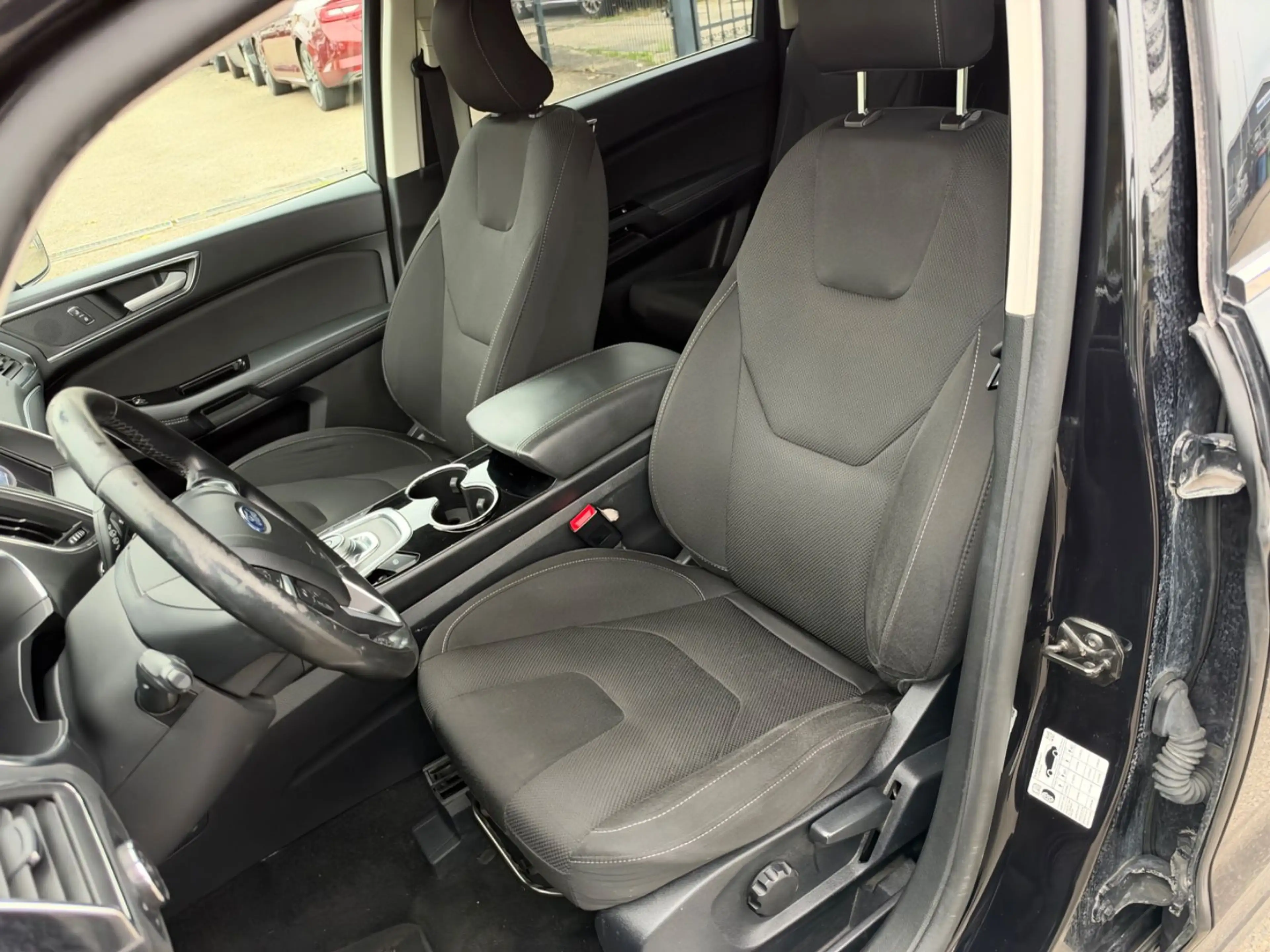 Ford S-Max *7-Sitzer*Automatik* — photo 4