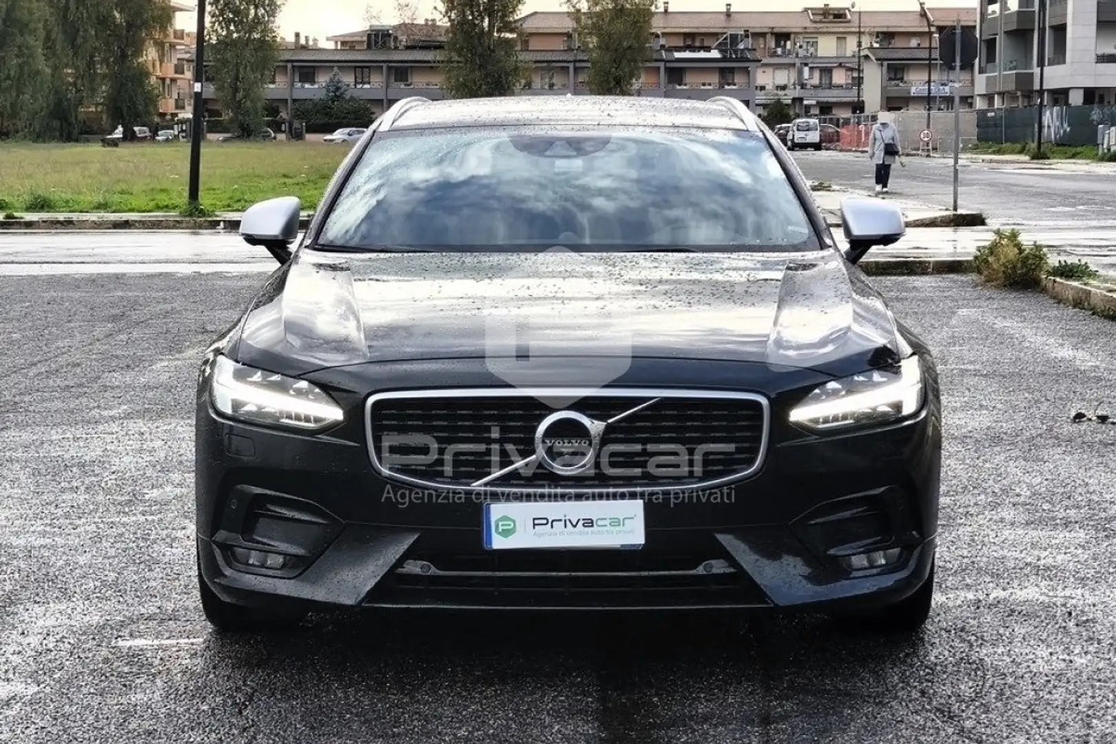 Volvo V90 V90 D4 R-design Schwarz - 2