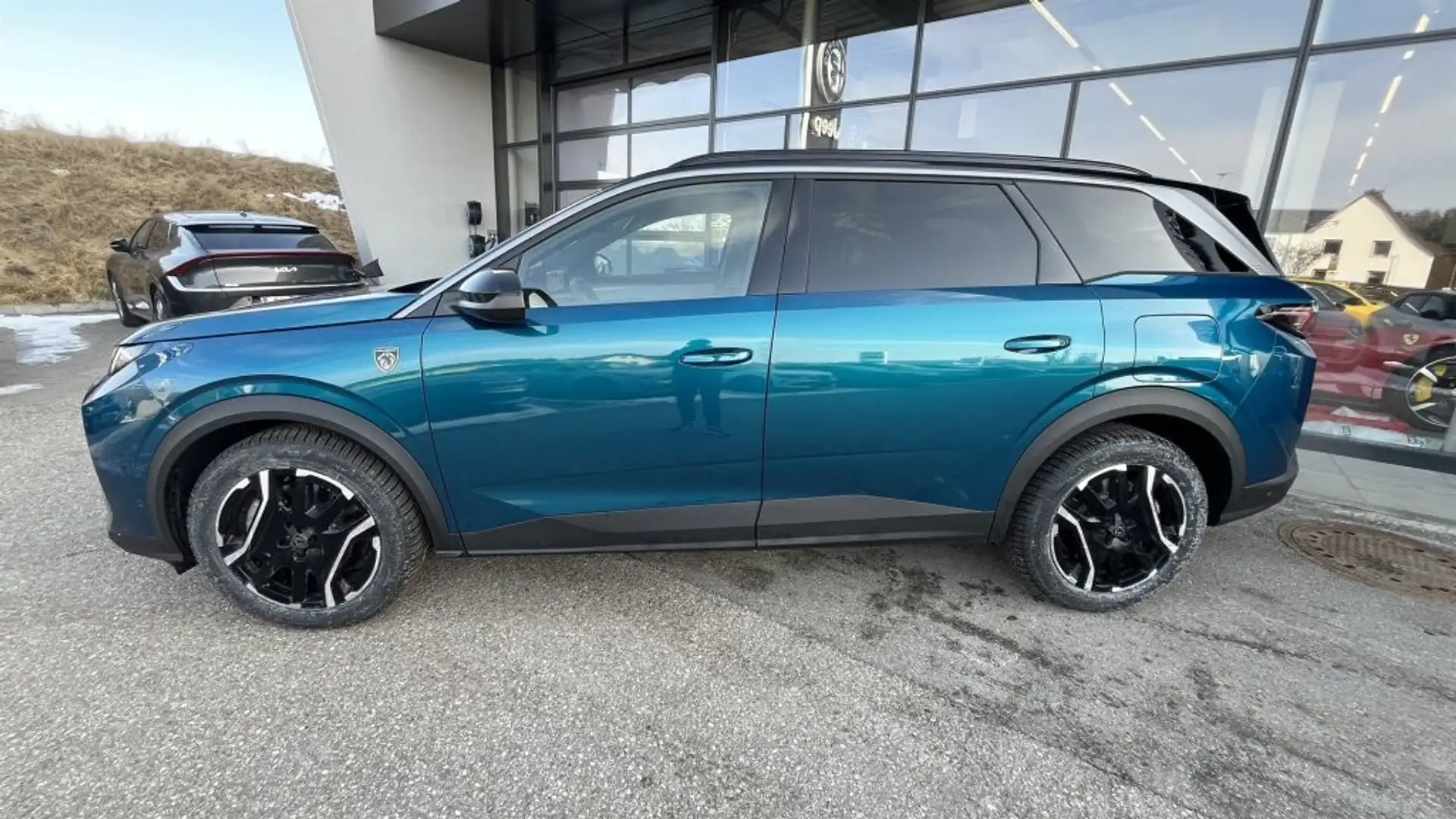 Peugeot 5008 PHEV 195 e-DCS7 Aut. Blau - 2