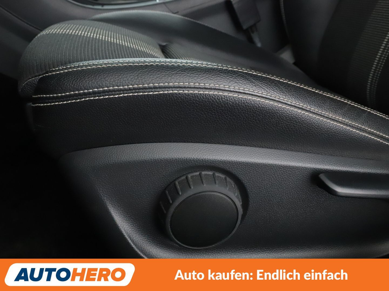 Mercedes-Benz CLA 200 CLA 200 Shooting Brake Urban Aut.*NAVI*LED*TEMPO* — photo 32