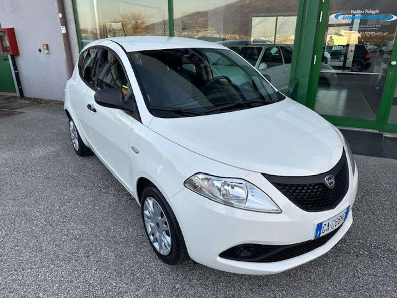 Lancia Ypsilon 1.2 69 CV 5 porte S&S Elefantino Blu
