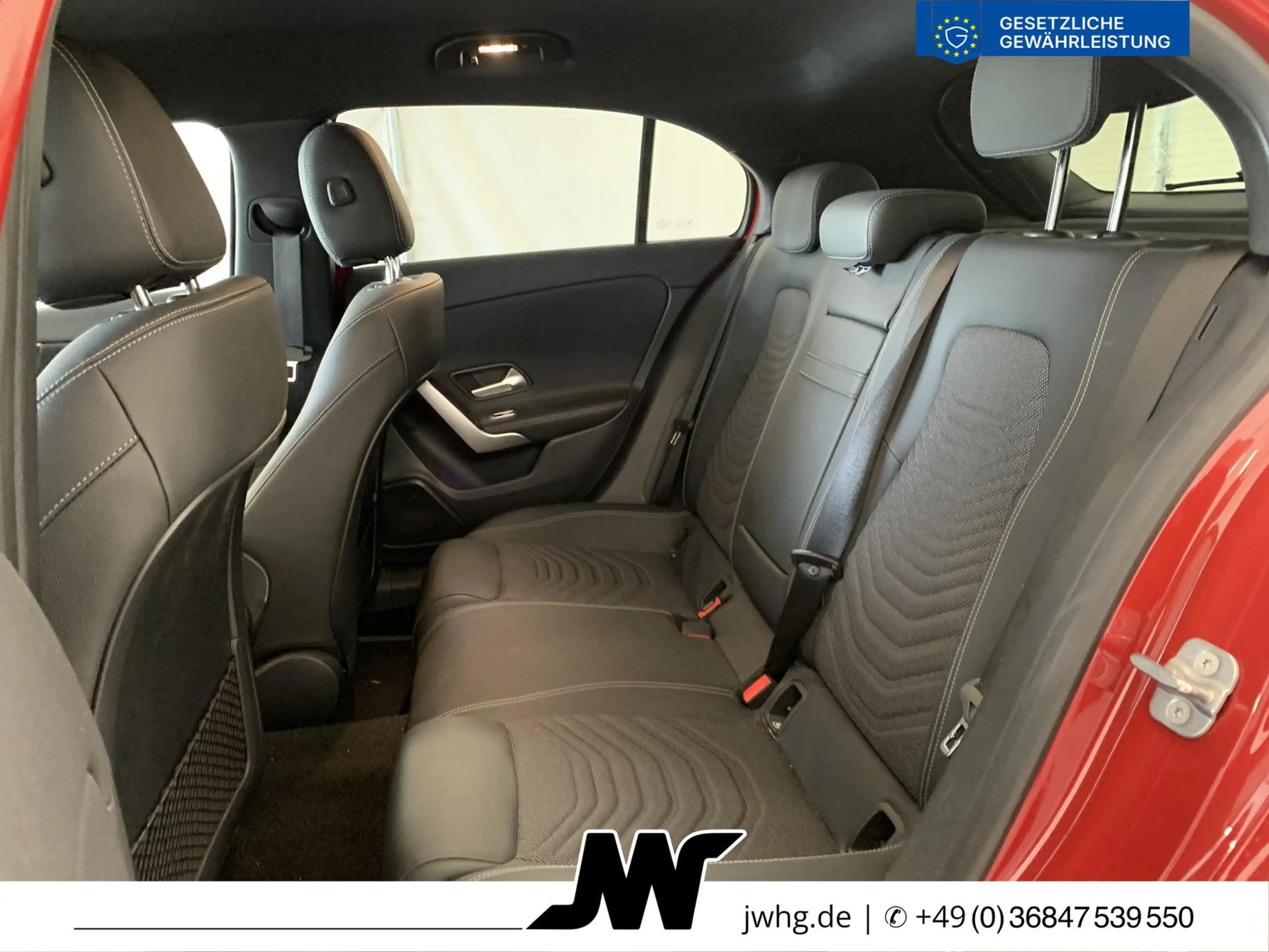 Mercedes-Benz A 200 facelift Progressive LED Widescreen Kamera — photo 15