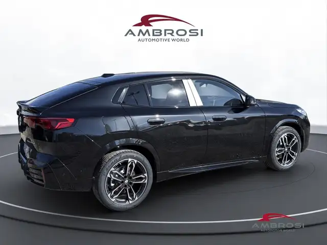 BMW X2 view 3