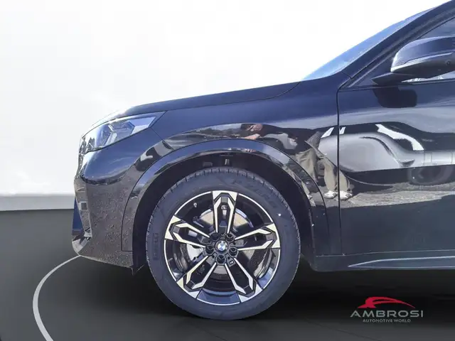 BMW X2 view 17