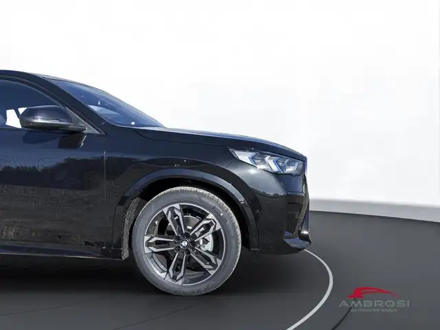 BMW X2 view 18