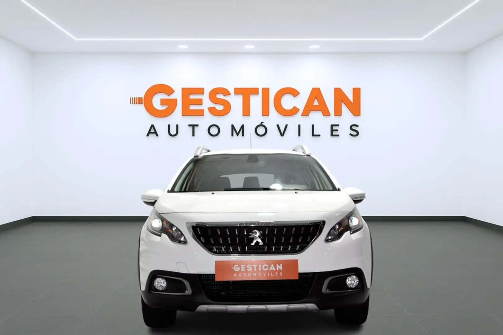 Peugeot 2008 Allure 1.2 PureTech 81KW (110CV) S&S Weiß - 2